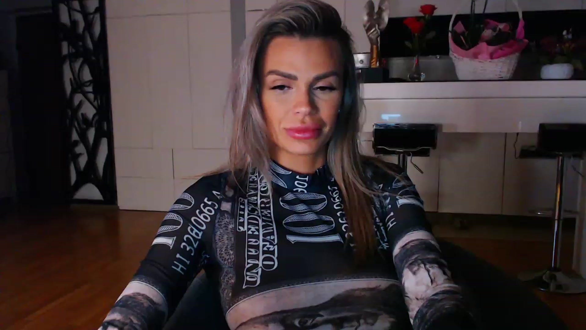 Gallery image thumbnail from D_y_y's myfreecams stream on, 03/06/2023, 03:21 image 14 of 20