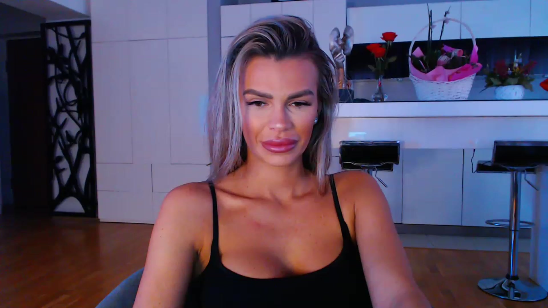 Gallery image thumbnail from D_y_y's myfreecams stream on, 03/07/2023, 05:52 image 17 of 20