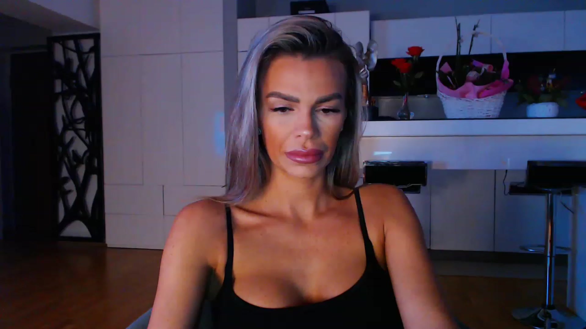 Gallery image thumbnail from D_y_y's myfreecams stream on, 03/07/2023, 05:52 image 6 of 20