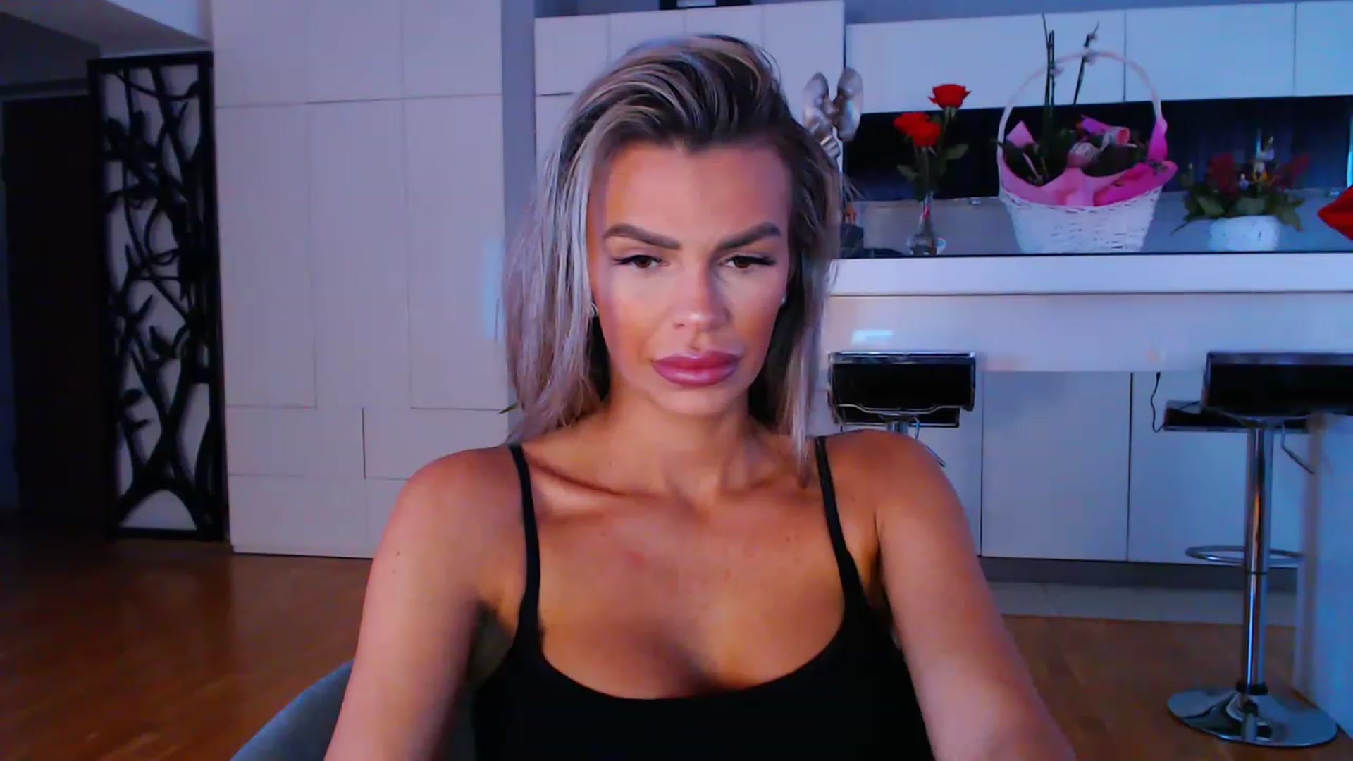 Gallery image thumbnail from D_y_y's myfreecams stream on, 03/07/2023, 05:52 image 16 of 20