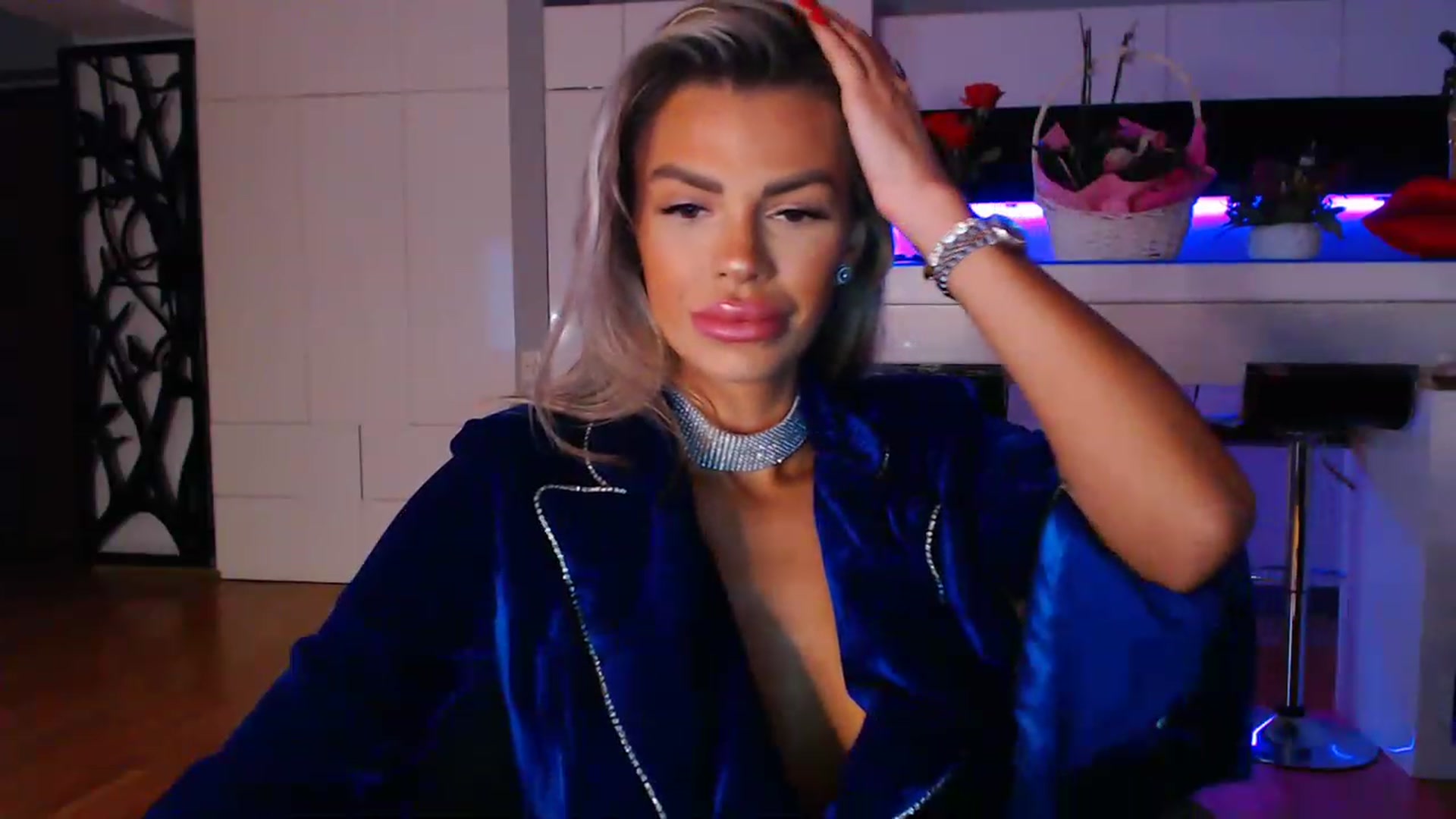 Gallery image thumbnail from D_y_y's myfreecams stream on, 03/08/2023, 05:29 image 8 of 20