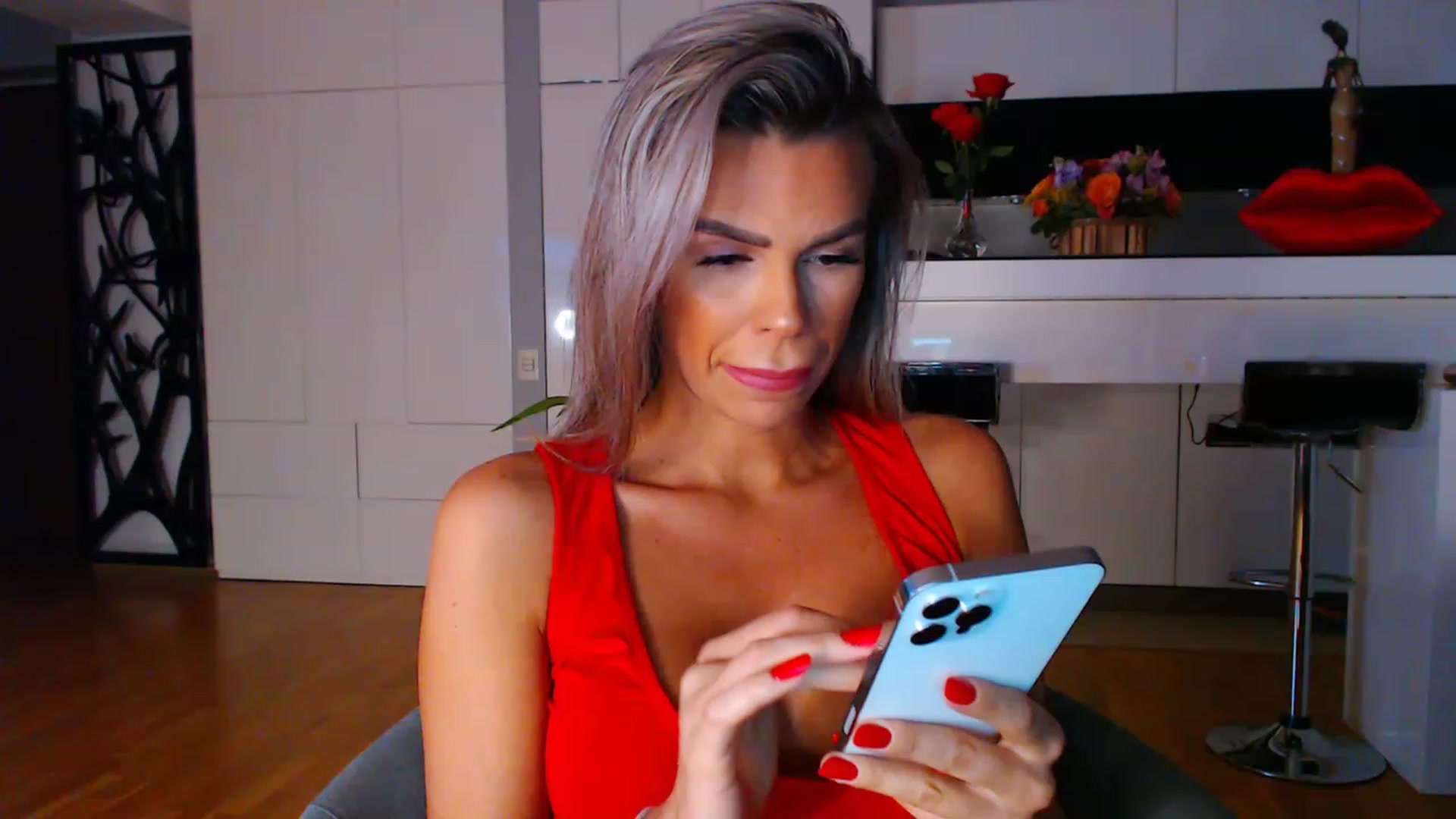 Gallery image thumbnail from D_y_y's myfreecams stream on, 03/11/2023, 05:41 image 2 of 20