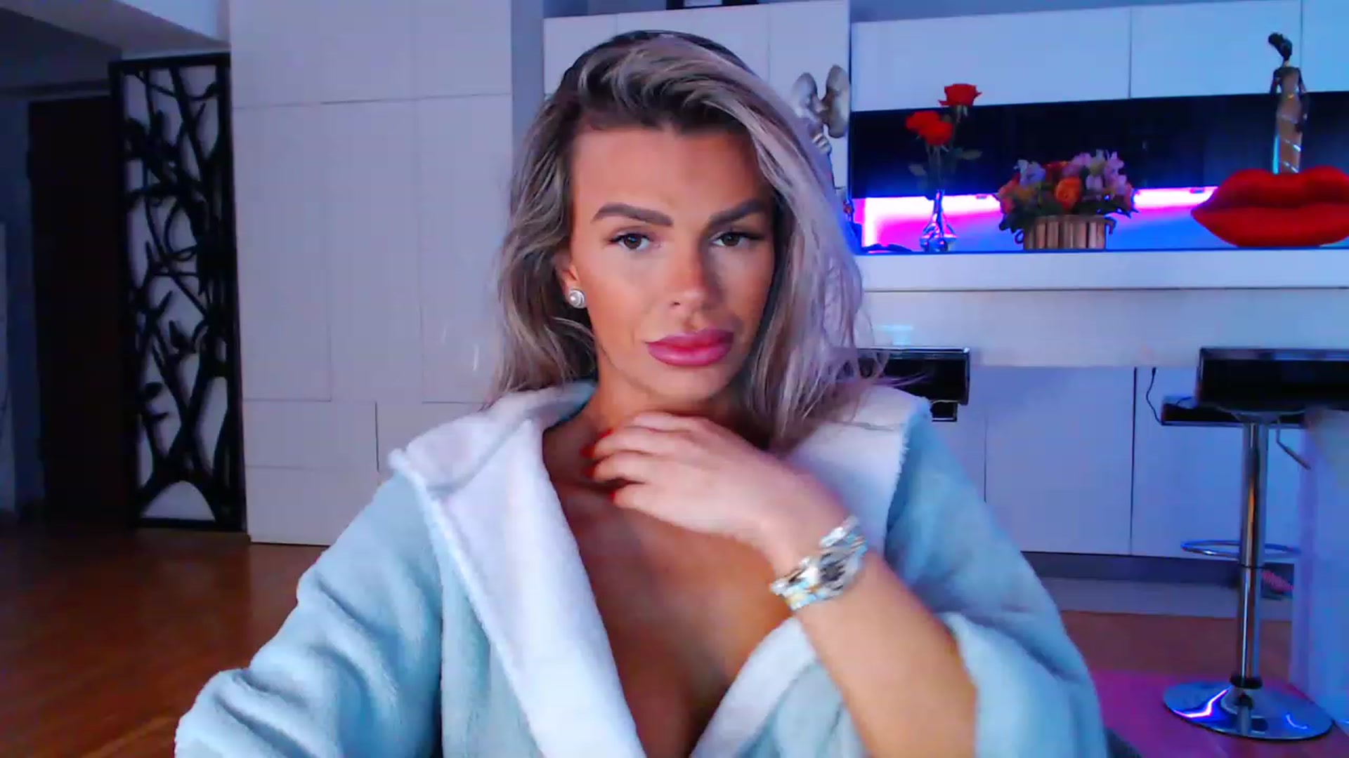 Gallery image thumbnail from D_y_y's myfreecams stream on, 03/12/2023, 05:39 image 14 of 20