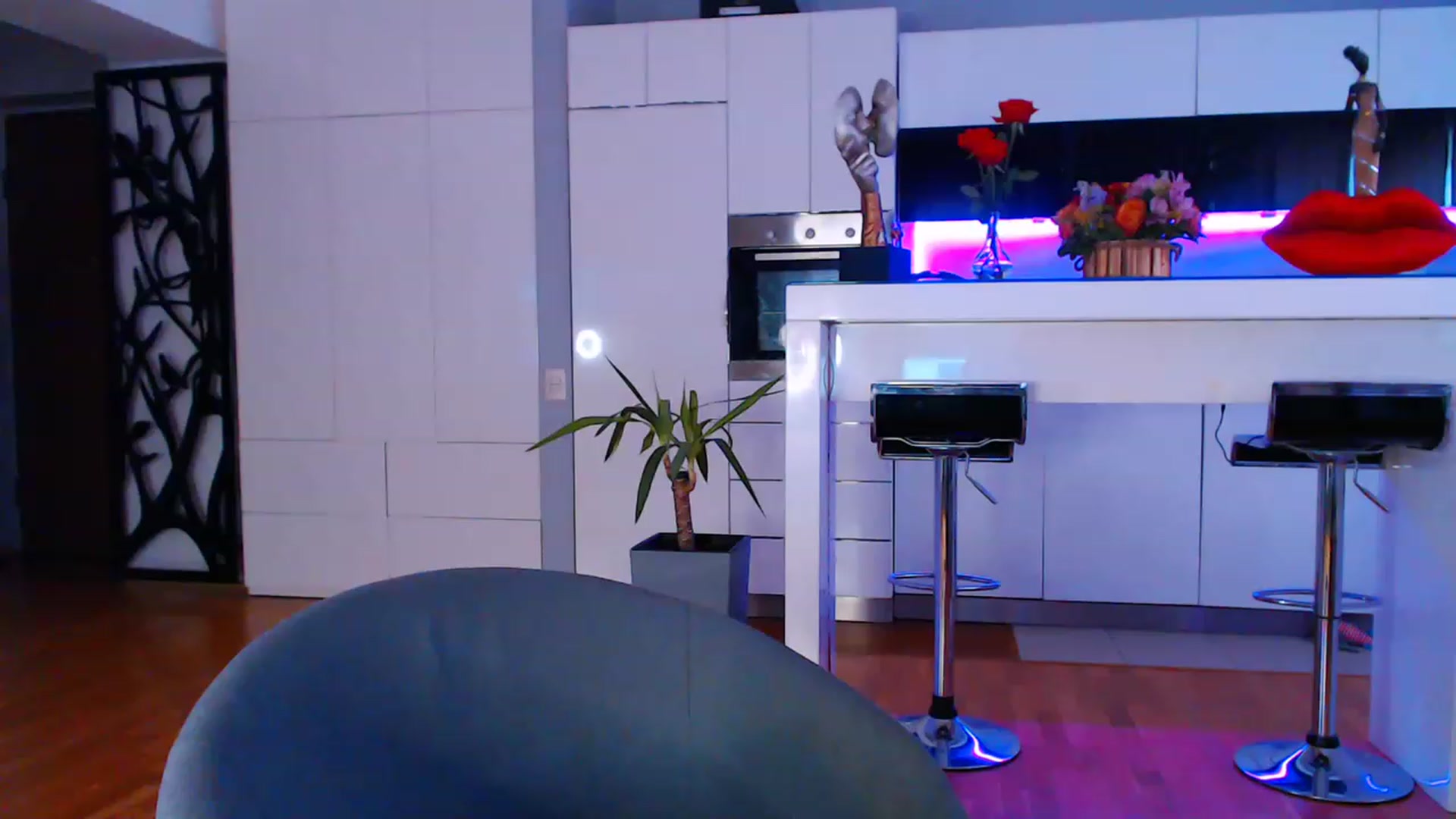 Gallery image thumbnail from D_y_y's myfreecams stream on, 03/12/2023, 05:39 image 9 of 20