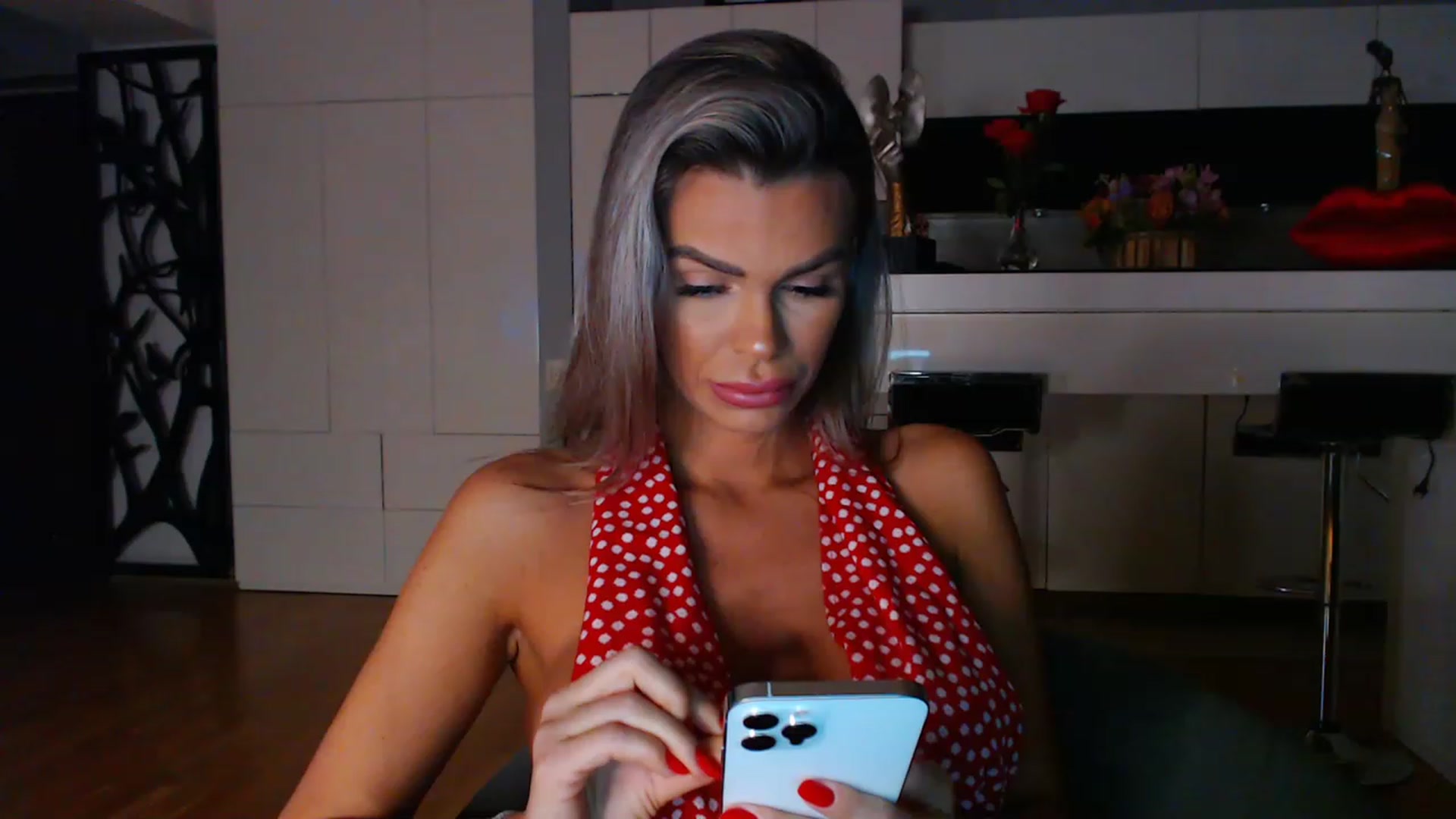 Gallery image thumbnail from D_y_y's myfreecams stream on, 03/13/2023, 01:59 image 5 of 20