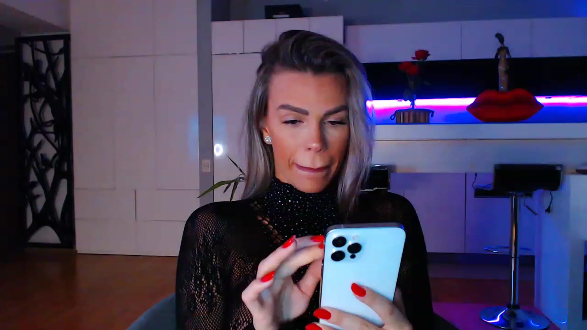 Gallery image thumbnail from D_y_y's myfreecams stream on, 03/17/2023, 03:33 image 5 of 20