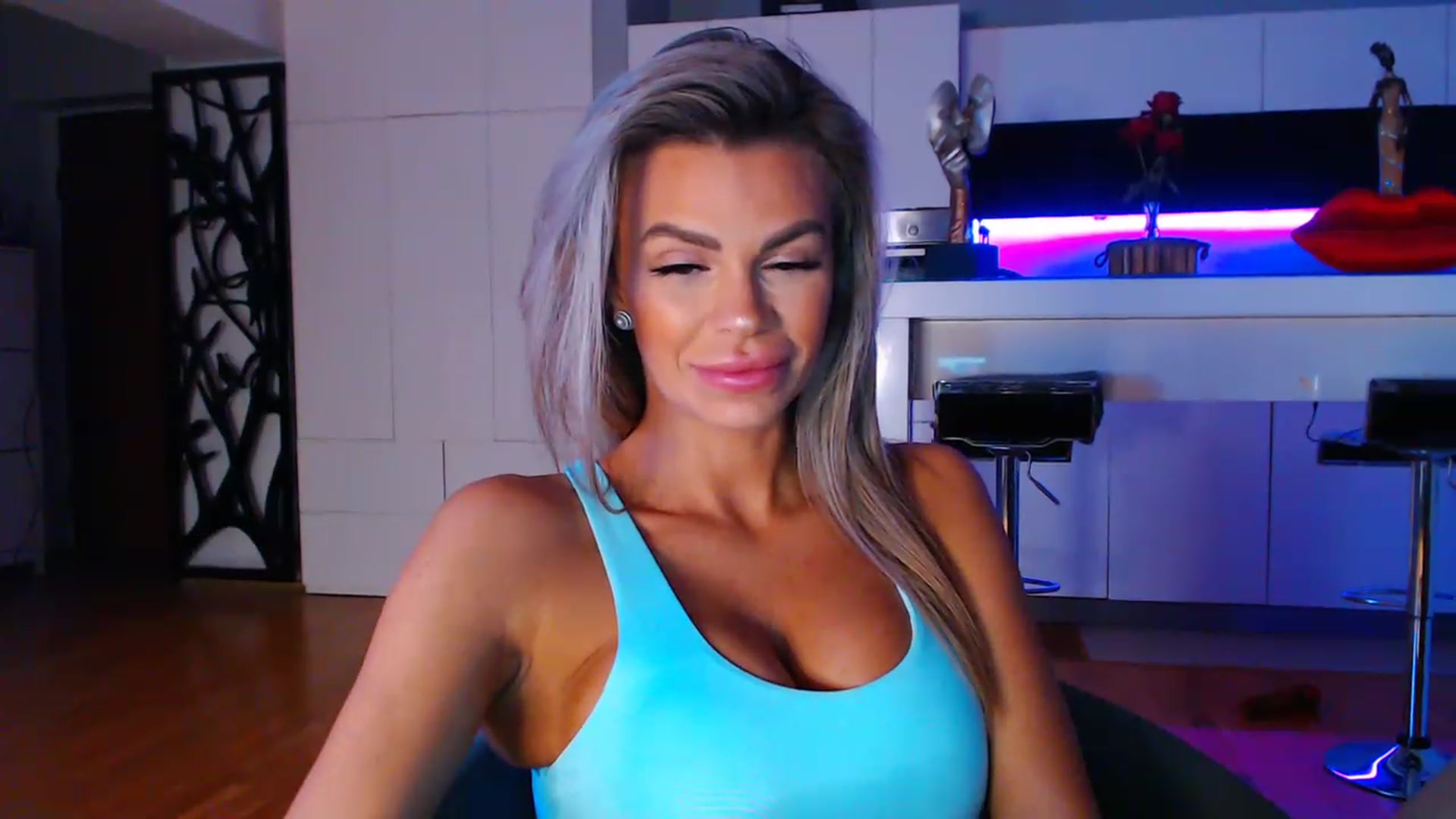 Gallery image thumbnail from D_y_y's myfreecams stream on, 03/22/2023, 04:53 image 18 of 20