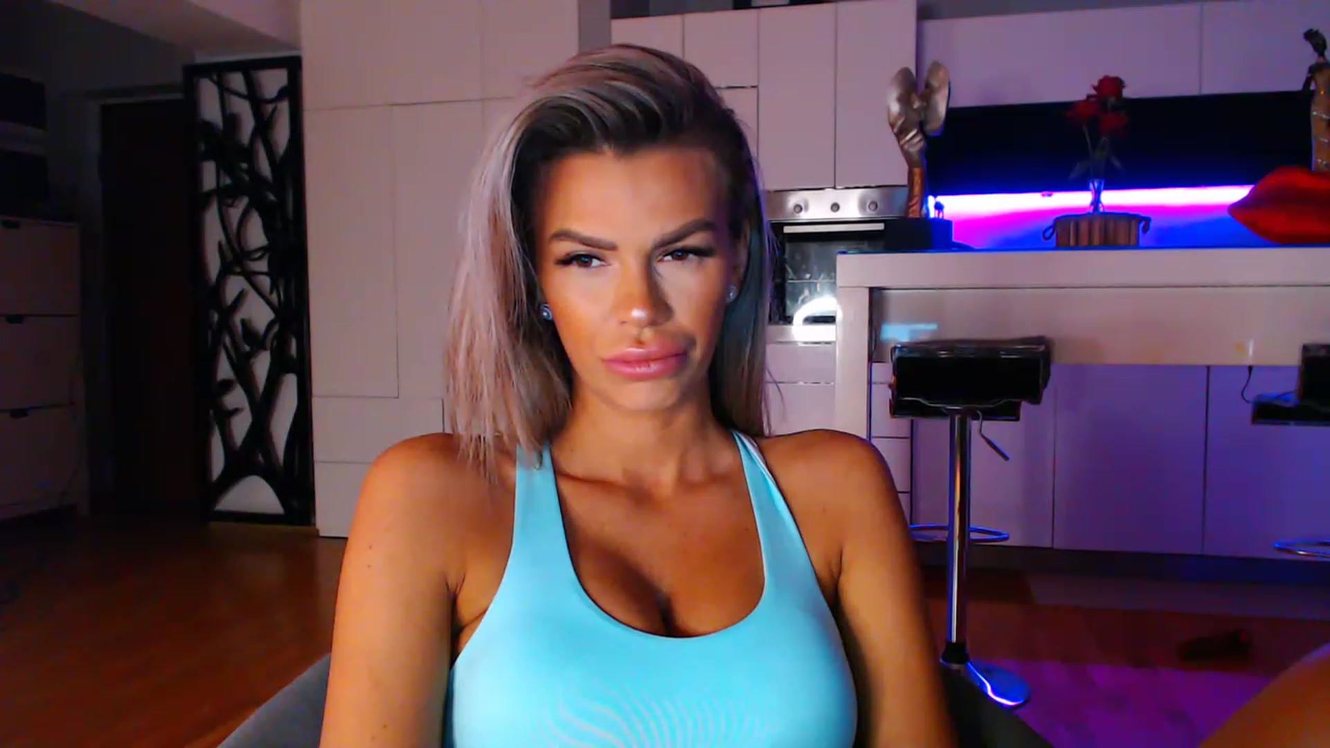 Gallery image thumbnail from D_y_y's myfreecams stream on, 03/22/2023, 04:53 image 8 of 20