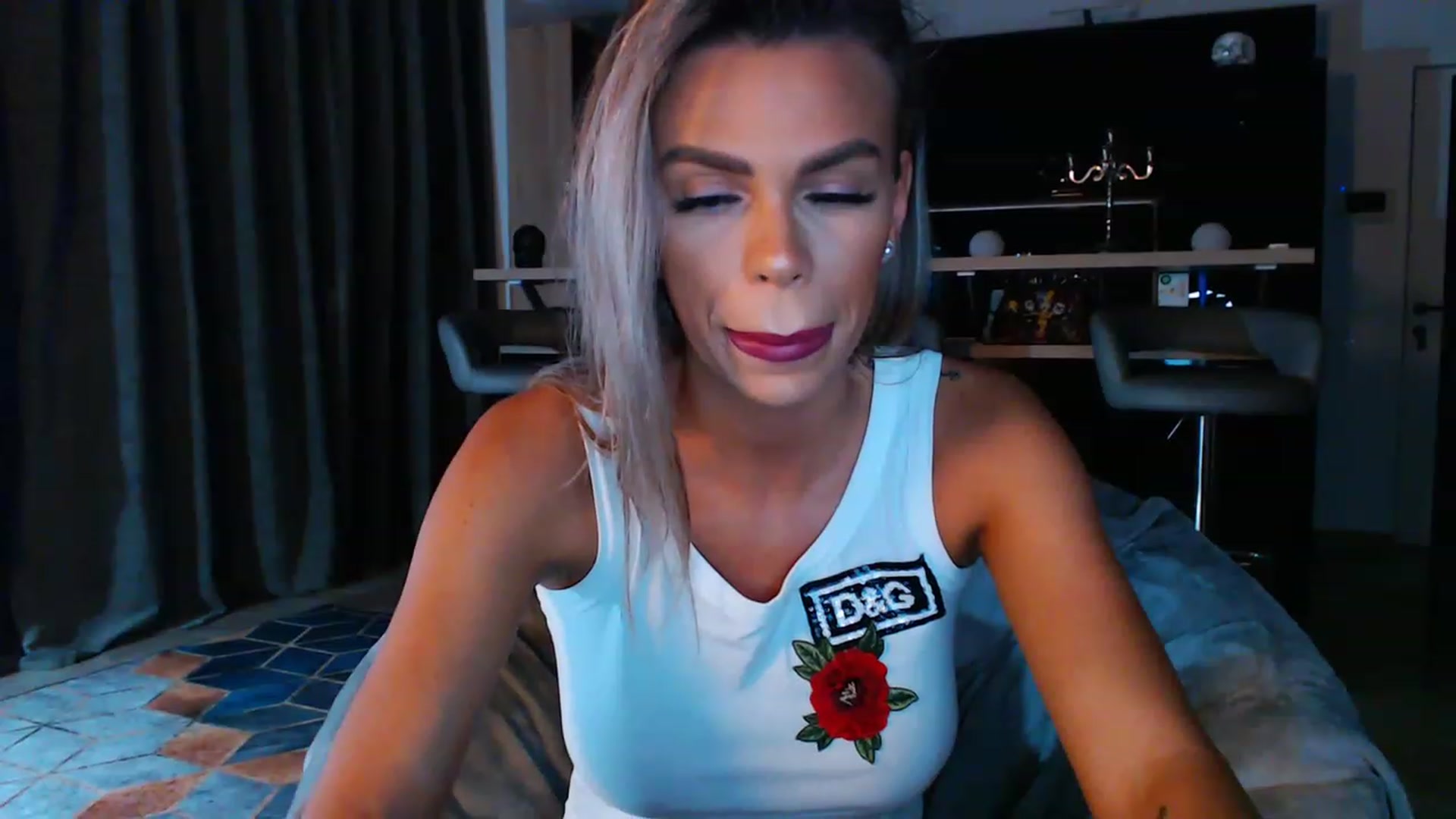 Gallery image thumbnail from D_y_y's myfreecams stream on, 03/26/2023, 03:07 image 12 of 20