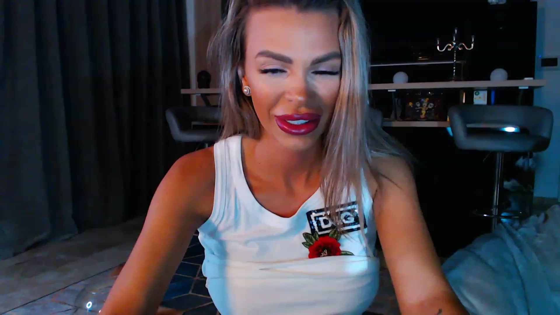 Gallery image thumbnail from D_y_y's myfreecams stream on, 03/26/2023, 03:07 image 7 of 20