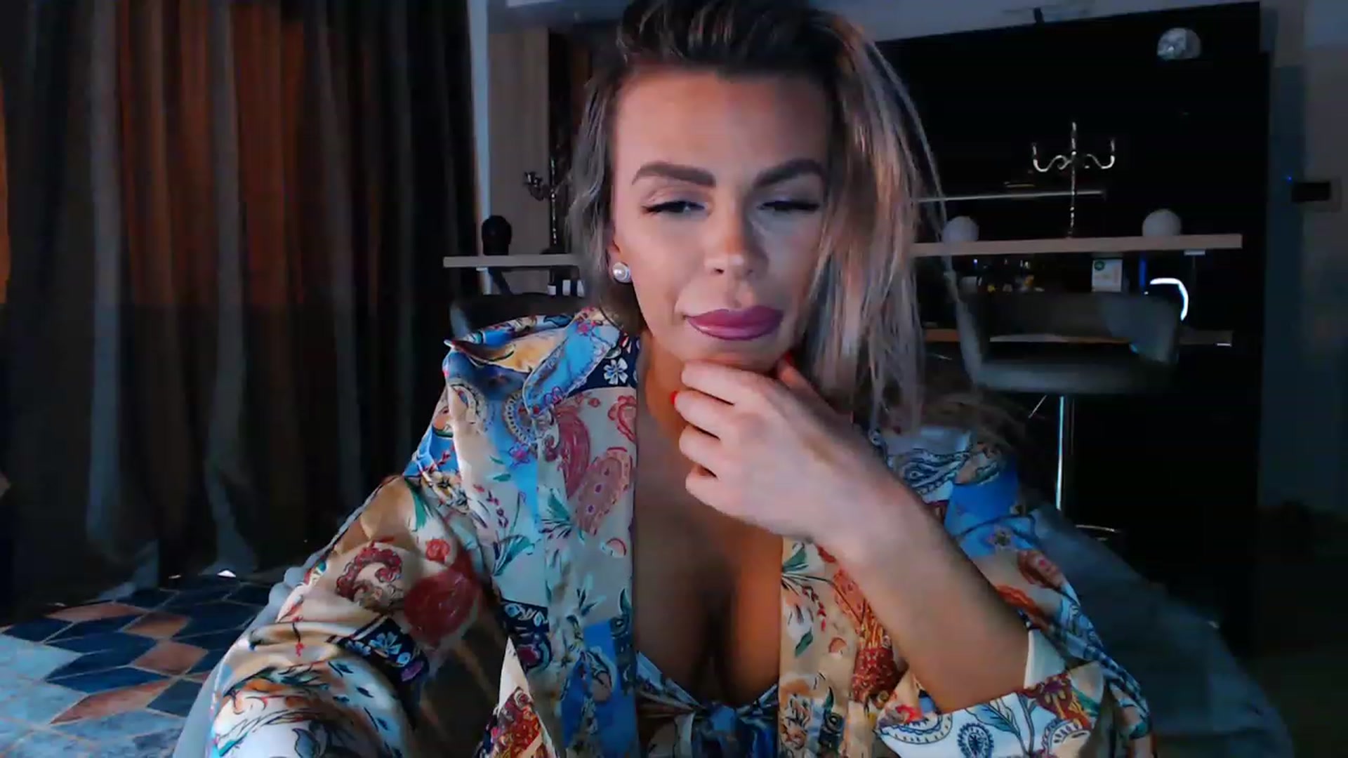 Gallery image thumbnail from D_y_y's myfreecams stream on, 03/27/2023, 04:18 image 20 of 20