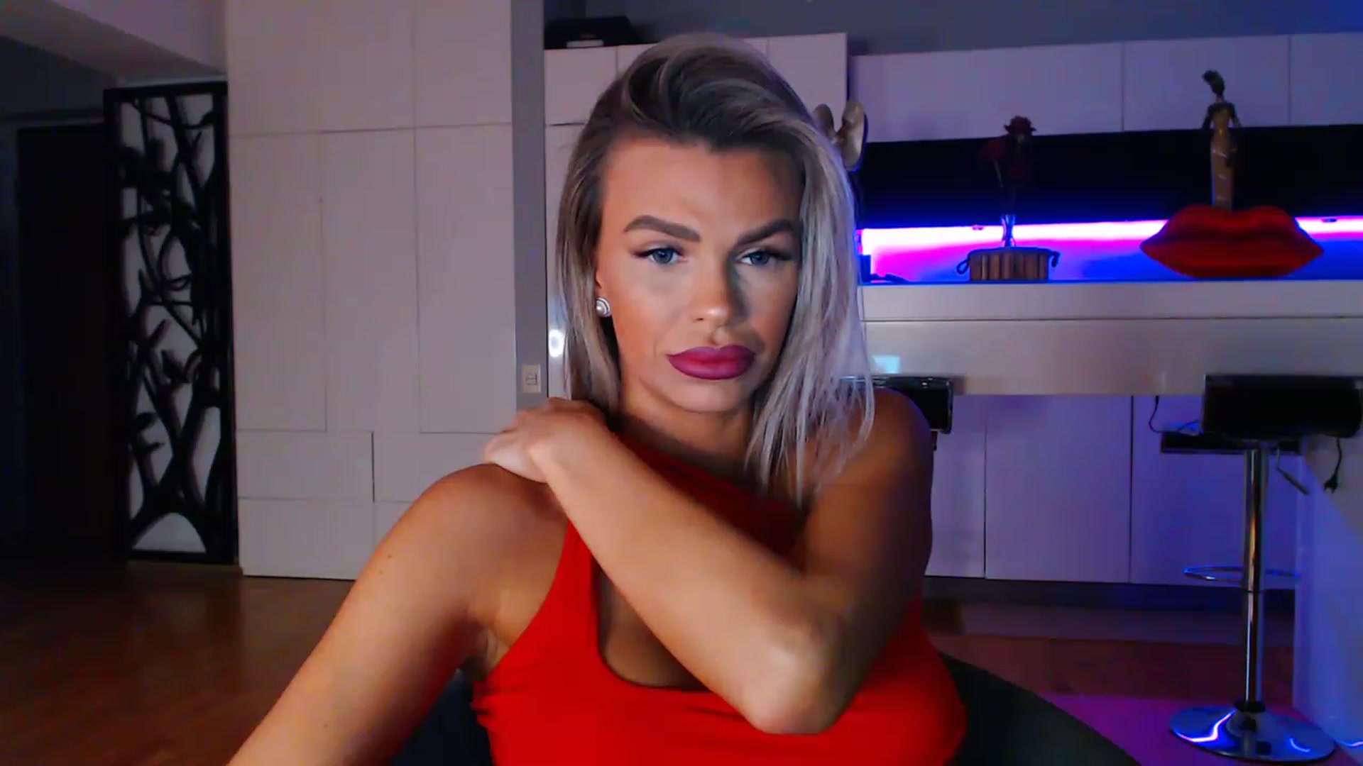 Gallery image thumbnail from D_y_y's myfreecams stream on, 04/03/2023, 02:08 image 7 of 20