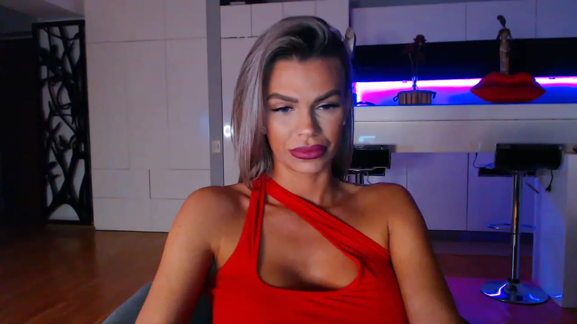 Gallery image thumbnail from D_y_y's myfreecams stream on, 04/03/2023, 04:38 image 4 of 20