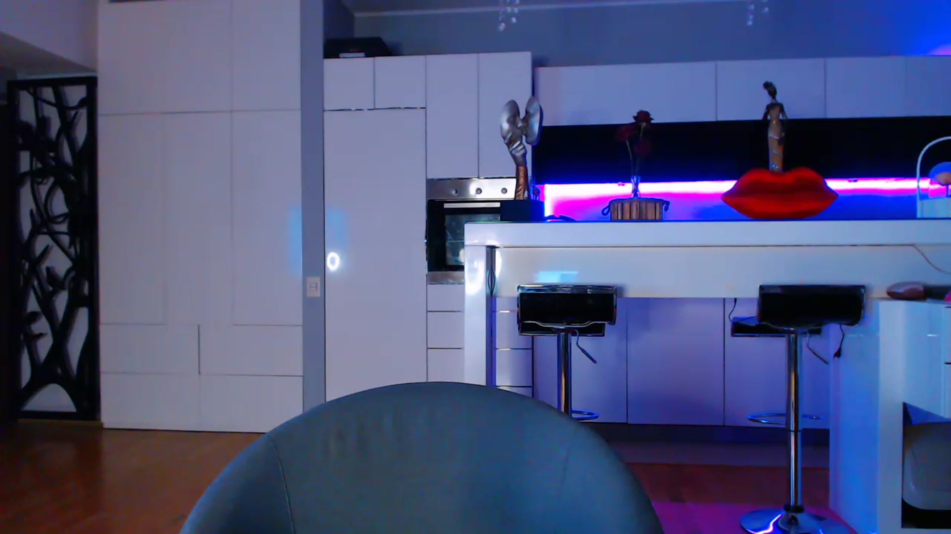 Gallery image thumbnail from D_y_y's myfreecams stream on, 04/07/2023, 03:26 image 18 of 20