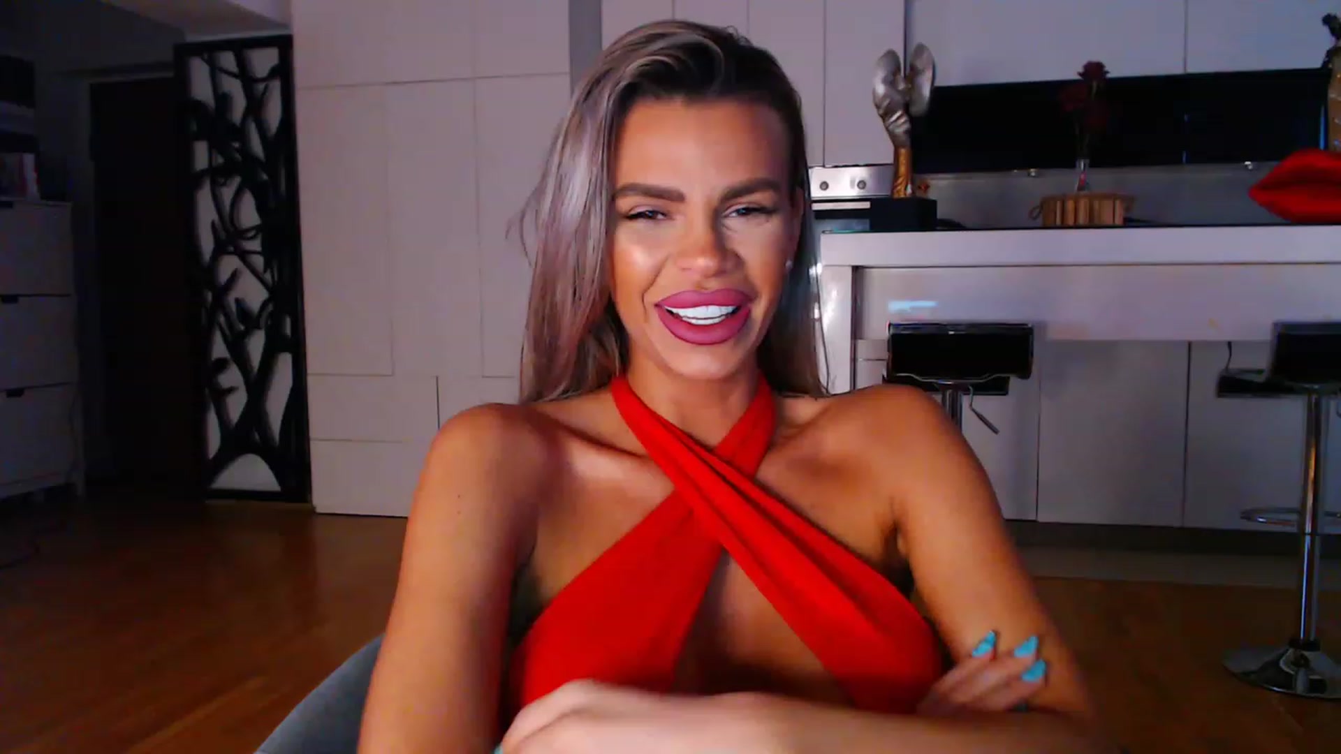 Gallery image thumbnail from D_y_y's myfreecams stream on, 04/16/2023, 04:22 image 18 of 20