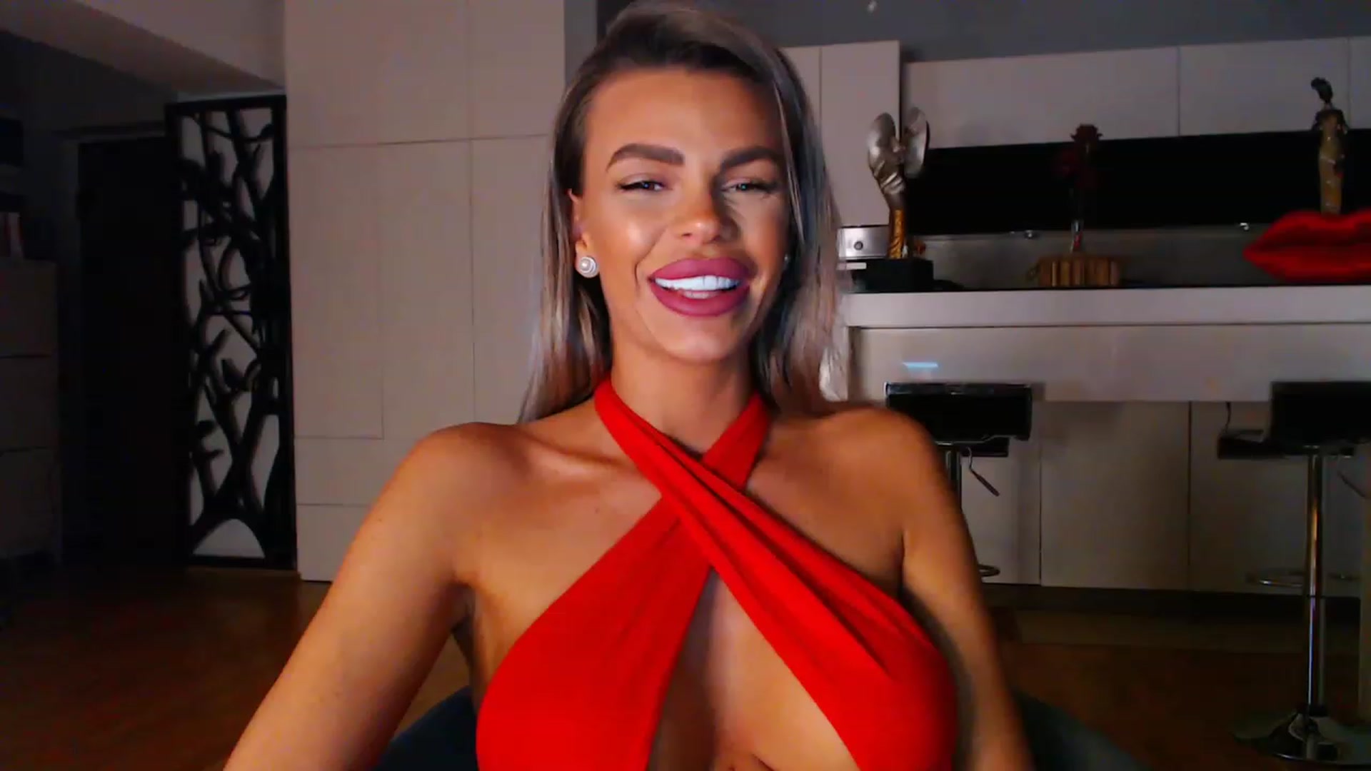 Gallery image thumbnail from D_y_y's myfreecams stream on, 04/16/2023, 04:22 image 9 of 20