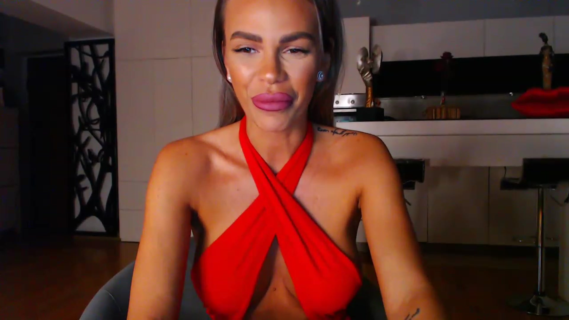 Gallery image thumbnail from D_y_y's myfreecams stream on, 04/16/2023, 04:22 image 8 of 20