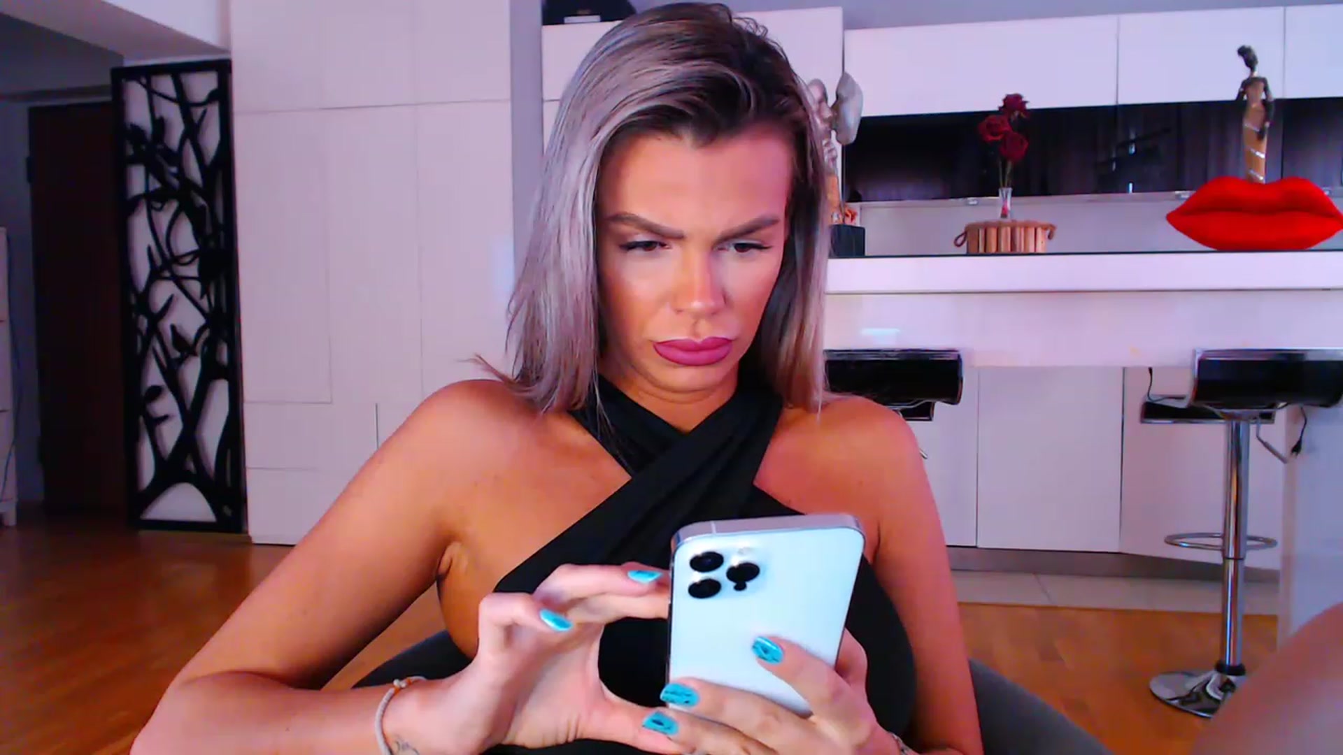 Gallery image thumbnail from D_y_y's myfreecams stream on, 04/22/2023, 04:28 image 19 of 20
