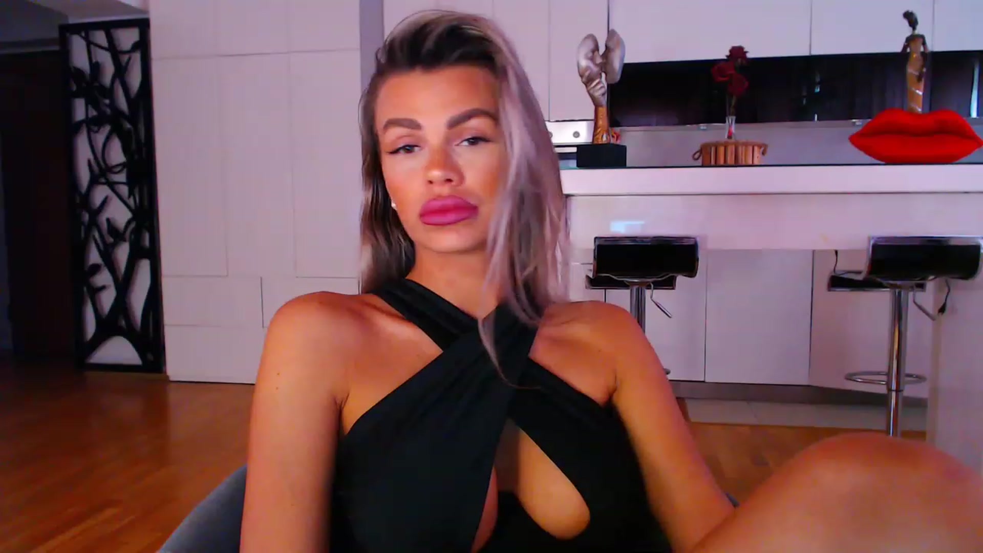 Gallery image thumbnail from D_y_y's myfreecams stream on, 04/22/2023, 04:28 image 3 of 20