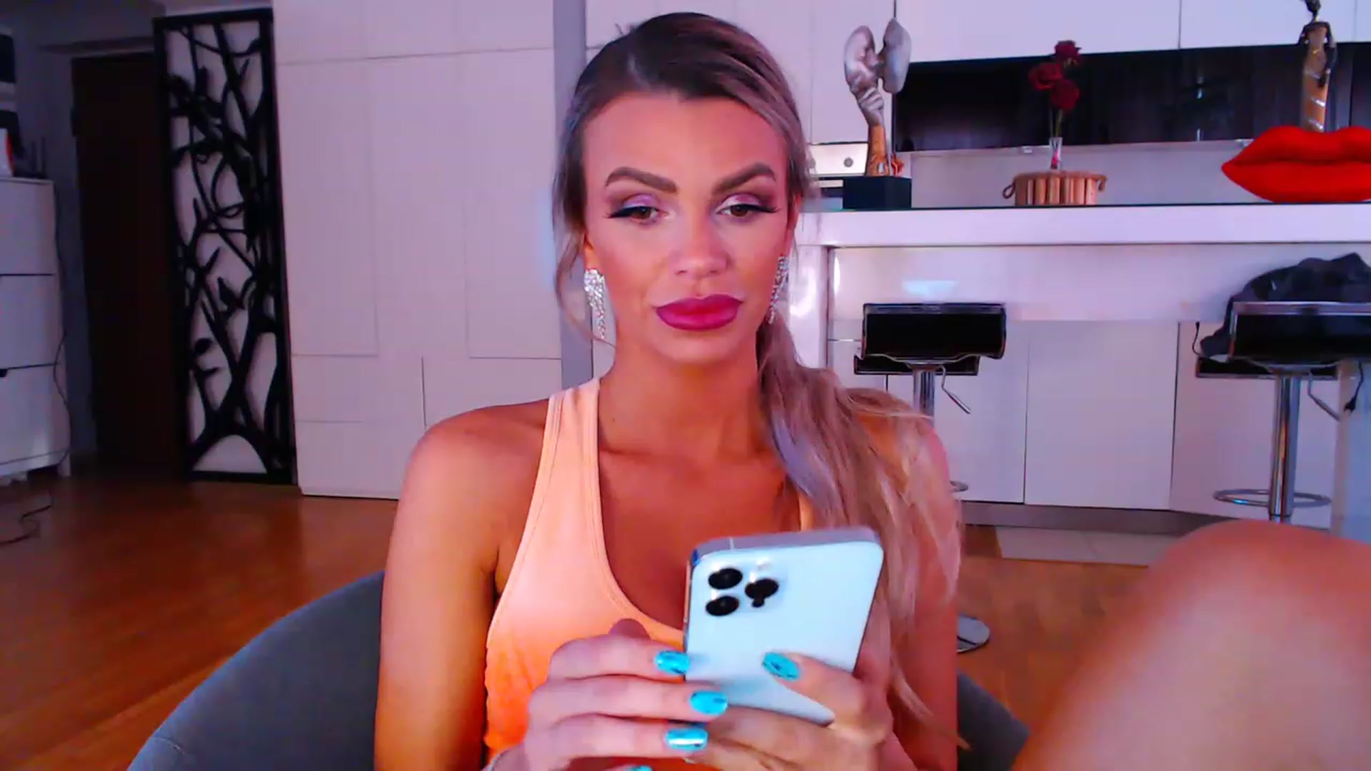 Gallery image thumbnail from D_y_y's myfreecams stream on, 04/23/2023, 04:29 image 20 of 20