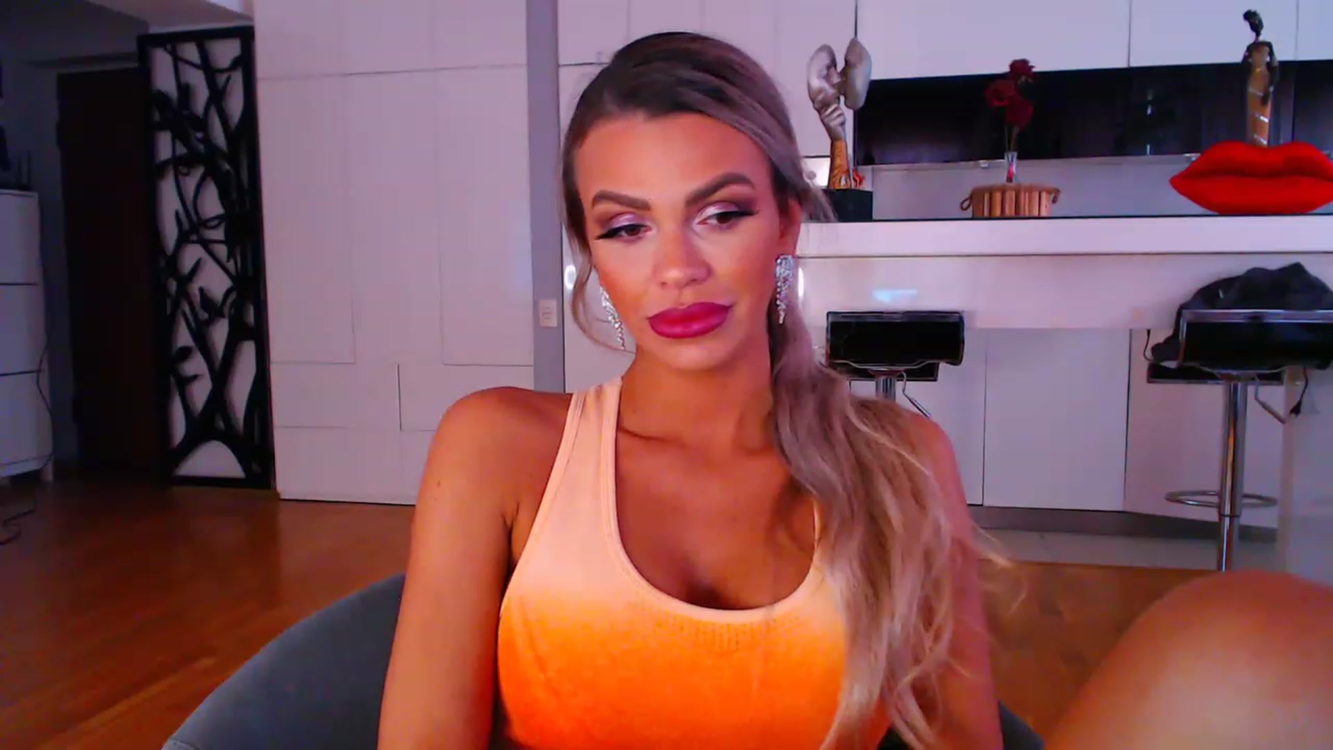 Gallery image thumbnail from D_y_y's myfreecams stream on, 04/23/2023, 04:29 image 17 of 20