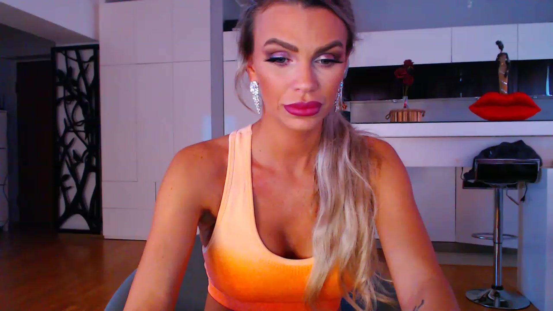 Gallery image thumbnail from D_y_y's myfreecams stream on, 04/23/2023, 04:29 image 10 of 20