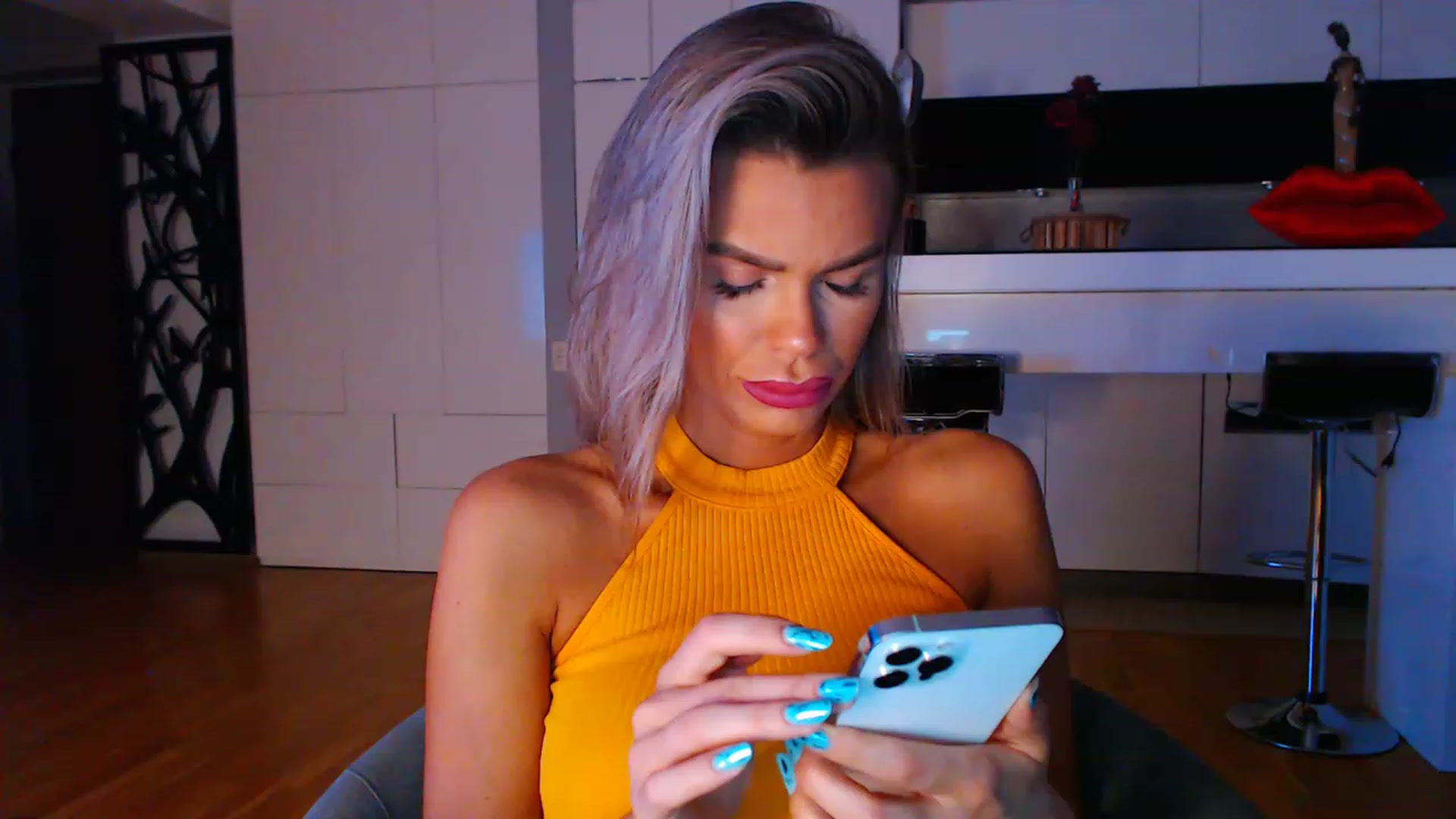 Gallery image thumbnail from D_y_y's myfreecams stream on, 04/25/2023, 03:44 image 1 of 20