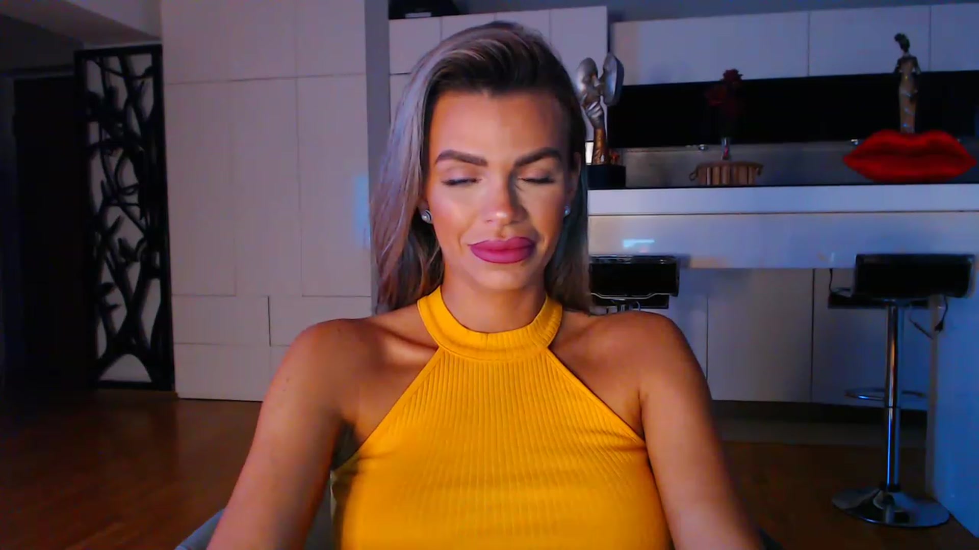 Gallery image thumbnail from D_y_y's myfreecams stream on, 04/25/2023, 03:44 image 15 of 20