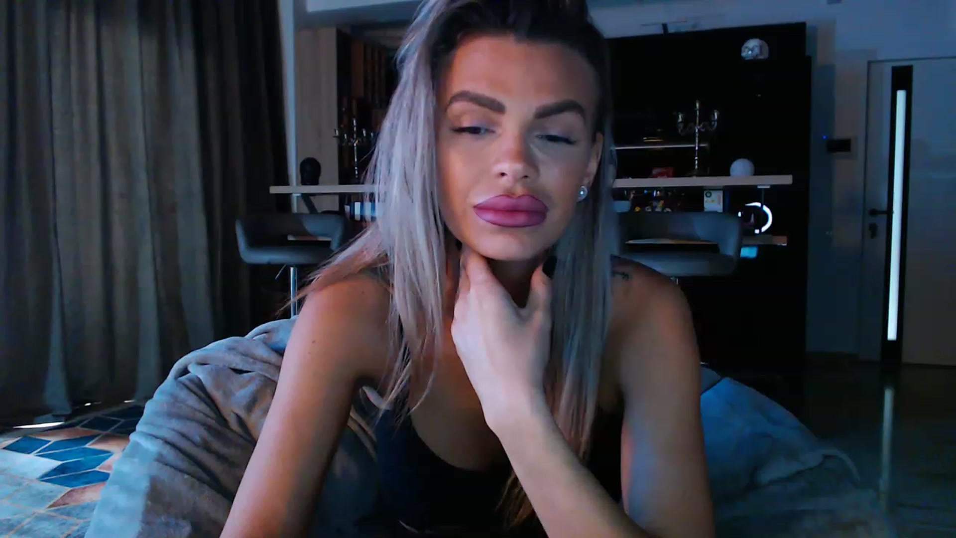 Gallery image thumbnail from D_y_y's myfreecams stream on, 04/27/2023, 04:42 image 19 of 20