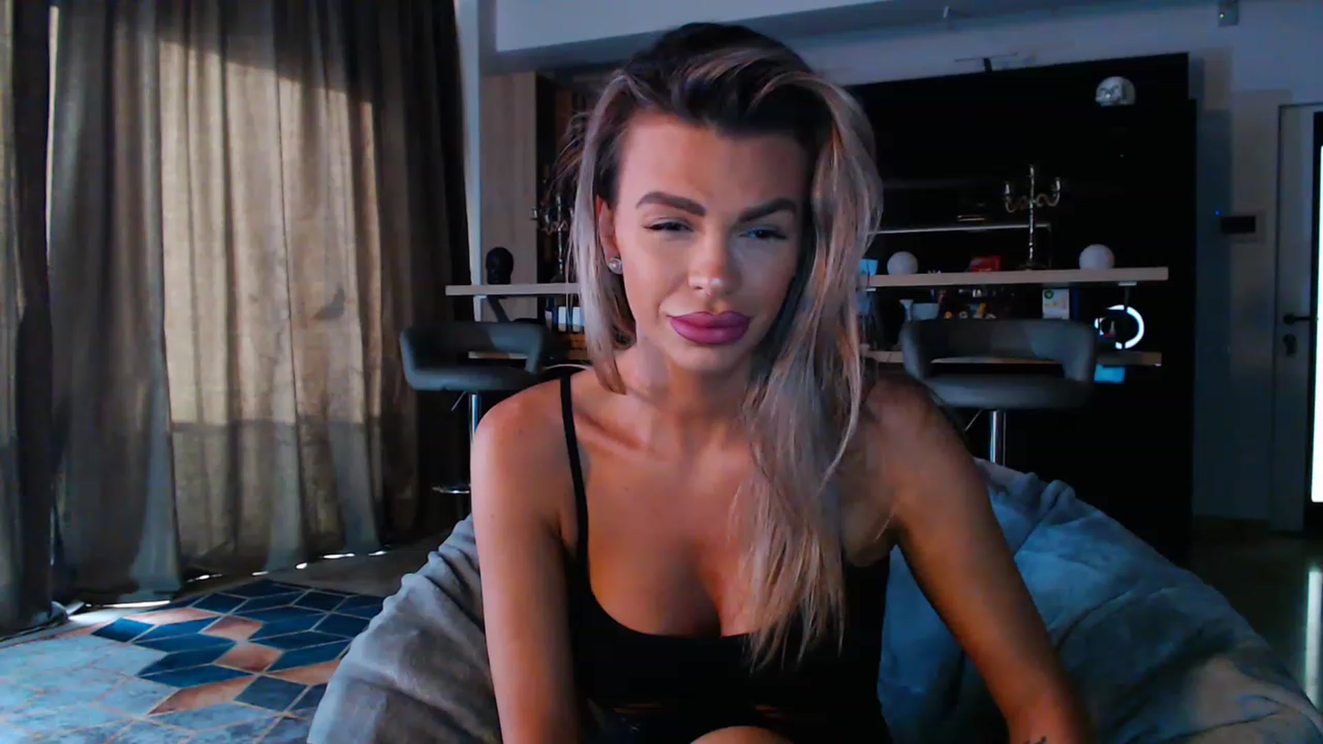 Gallery image thumbnail from D_y_y's myfreecams stream on, 04/27/2023, 04:42 image 2 of 20