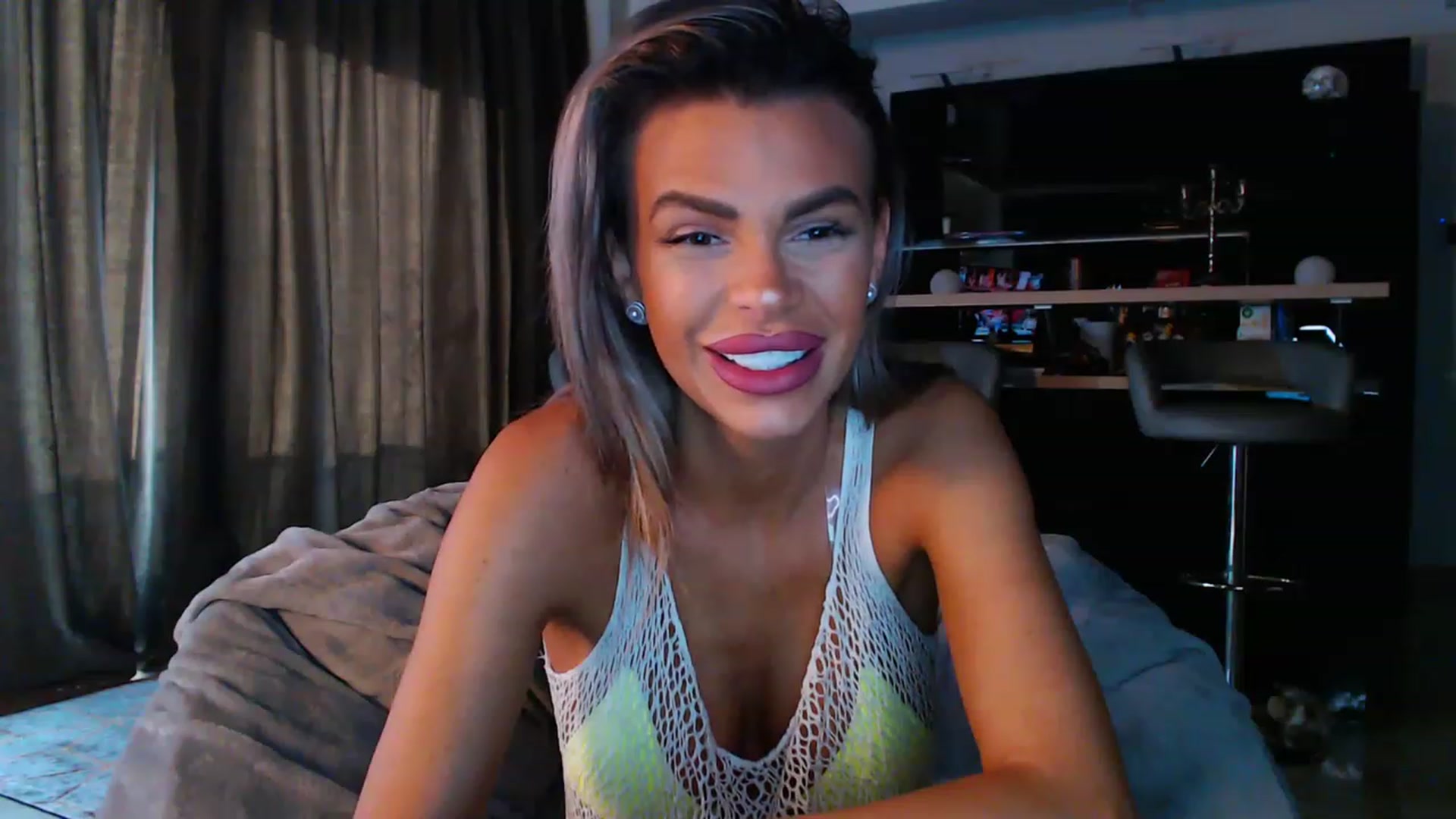 Gallery image thumbnail from D_y_y's myfreecams stream on, 04/29/2023, 05:14 image 7 of 20