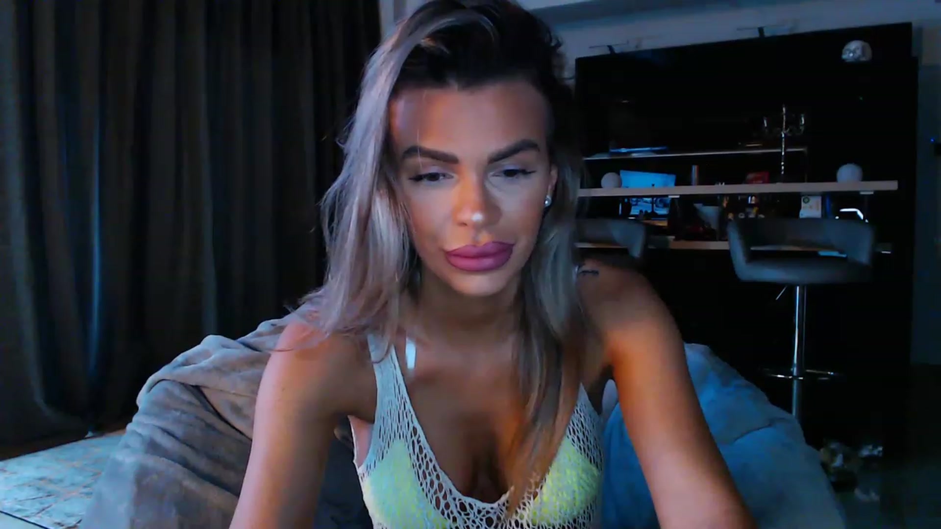 Gallery image thumbnail from D_y_y's myfreecams stream on, 04/29/2023, 05:14 image 5 of 20