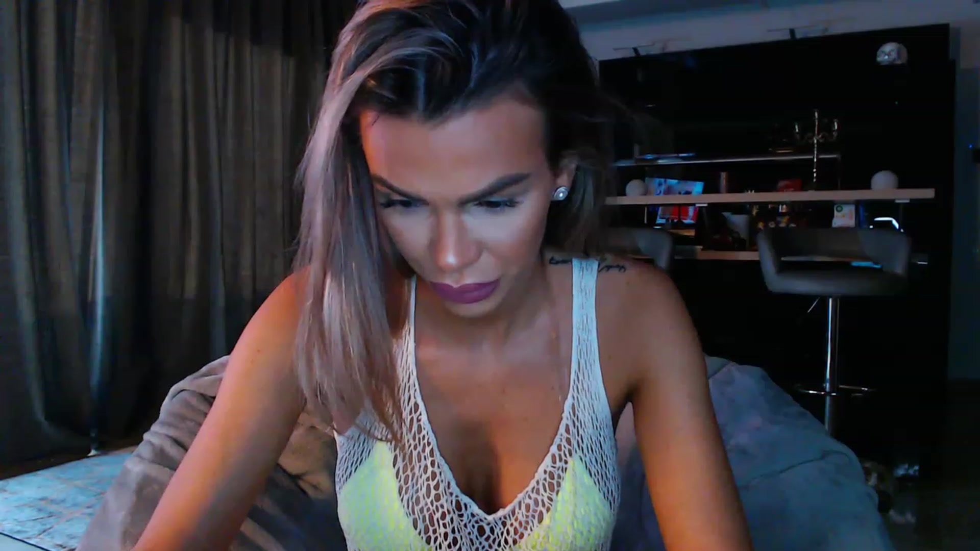 Gallery image thumbnail from D_y_y's myfreecams stream on, 04/29/2023, 05:14 image 6 of 20