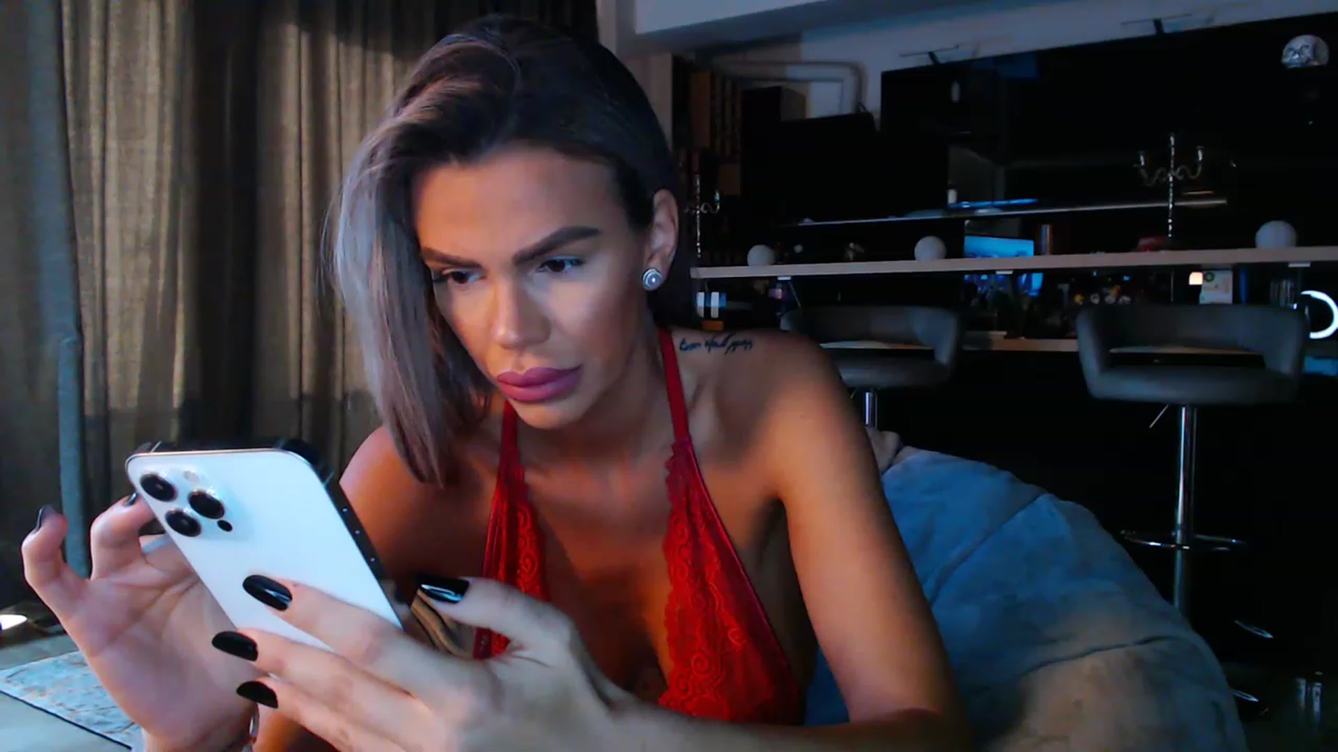 Gallery image thumbnail from D_y_y's myfreecams stream on, 04/30/2023, 04:36 image 11 of 20