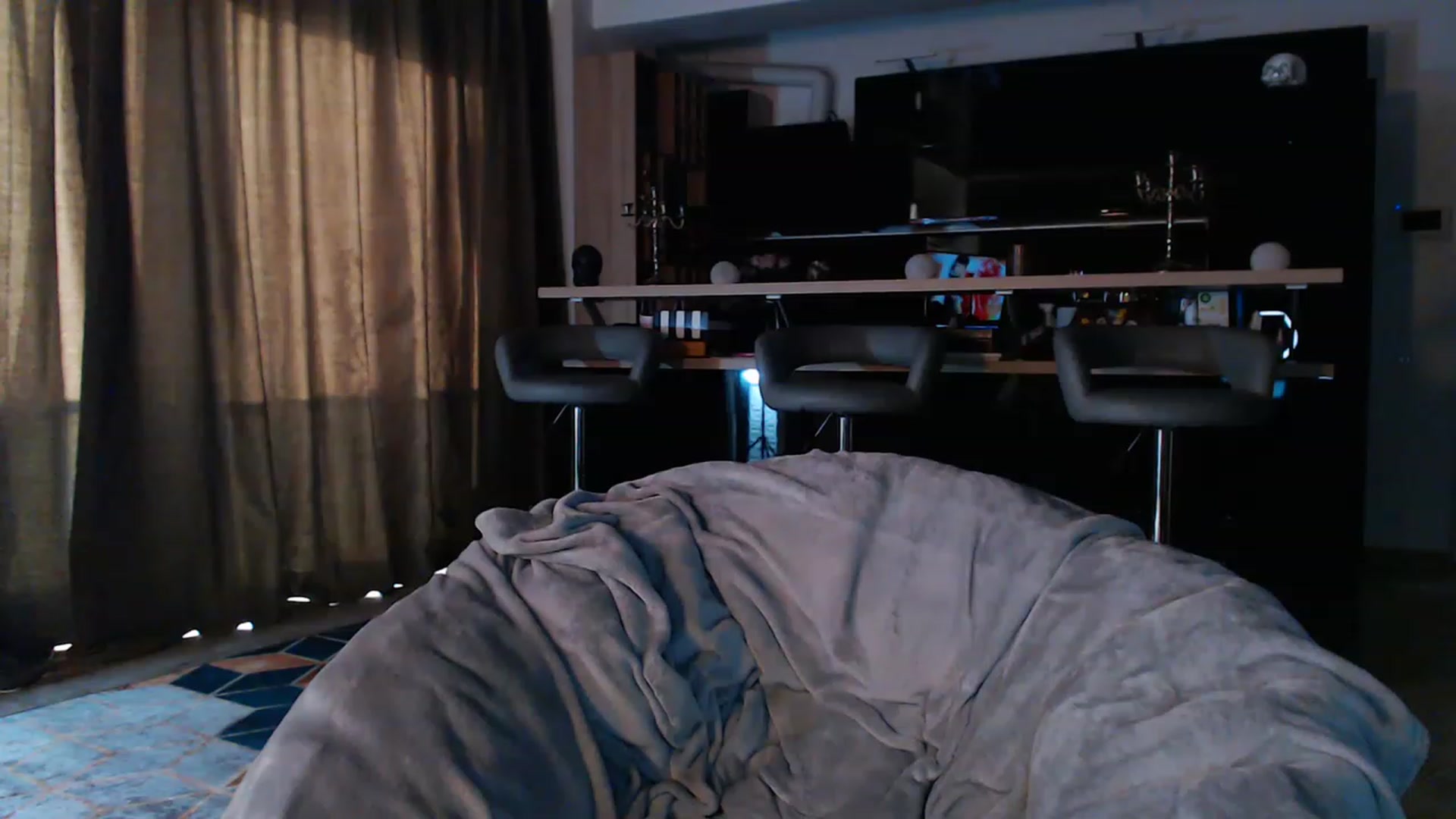Gallery image thumbnail from D_y_y's myfreecams stream on, 05/03/2023, 04:00 image 7 of 20