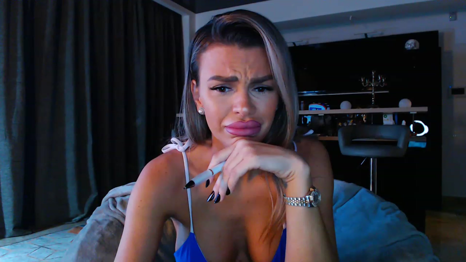 Gallery image thumbnail from D_y_y's myfreecams stream on, 05/05/2023, 04:16 image 3 of 20