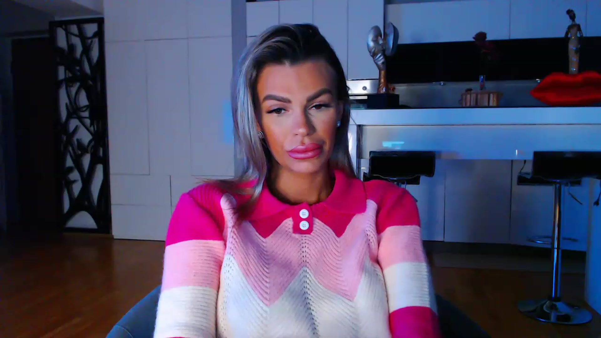 Gallery image thumbnail from D_y_y's myfreecams stream on, 05/15/2023, 03:32 image 10 of 20