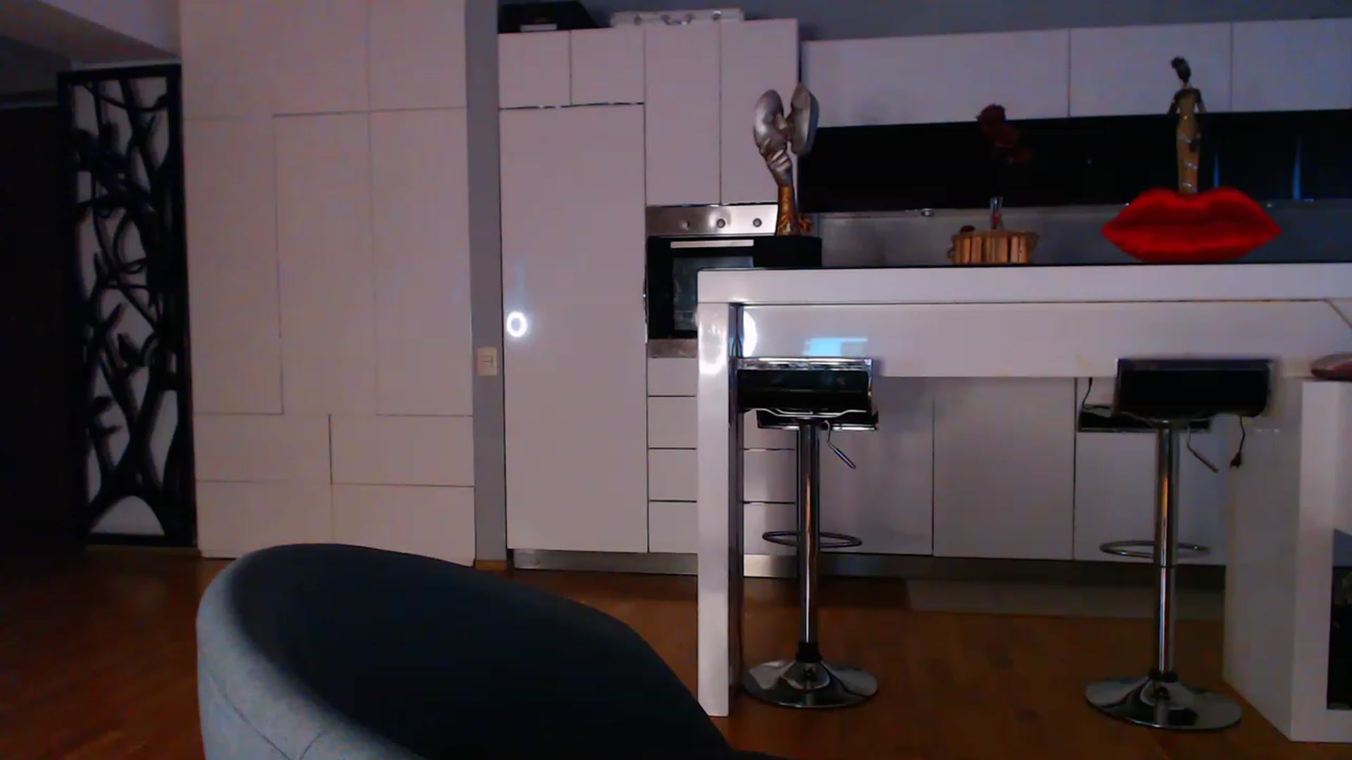 Gallery image thumbnail from D_y_y's myfreecams stream on, 05/21/2023, 03:38 image 10 of 20