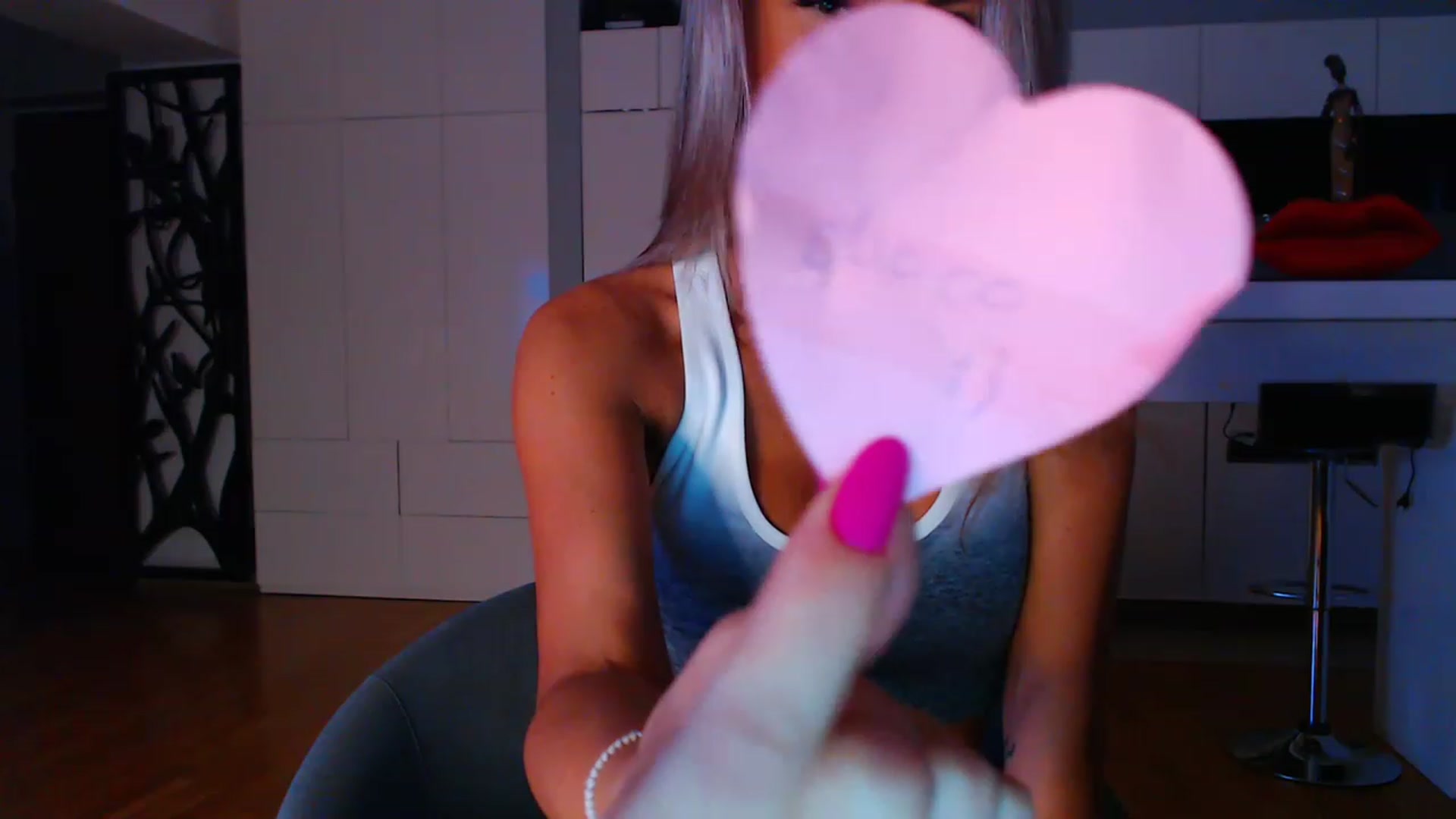 Gallery image thumbnail from D_y_y's myfreecams stream on, 05/23/2023, 03:55 image 3 of 20