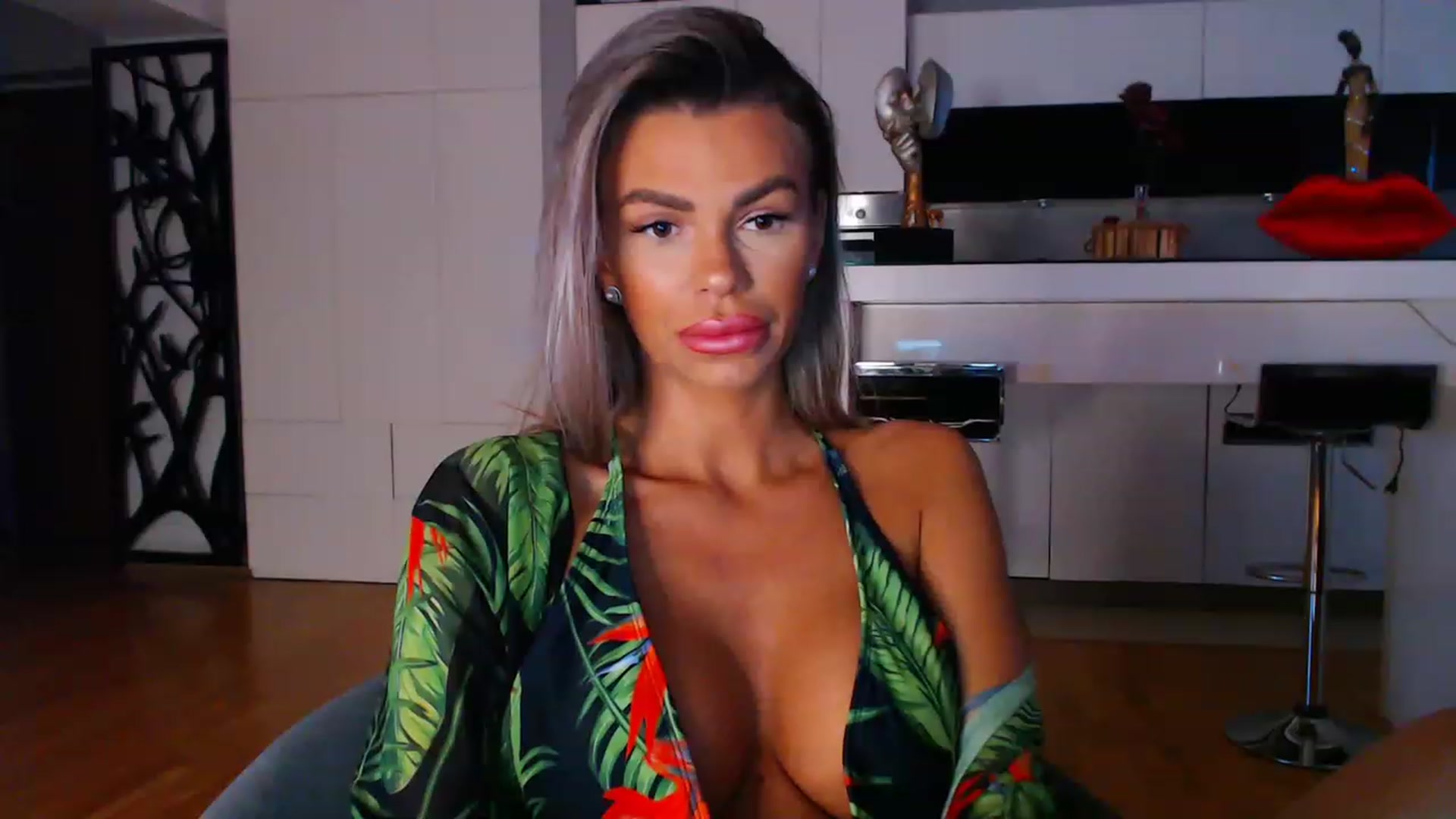 Gallery image thumbnail from D_y_y's myfreecams stream on, 05/29/2023, 03:30 image 9 of 20