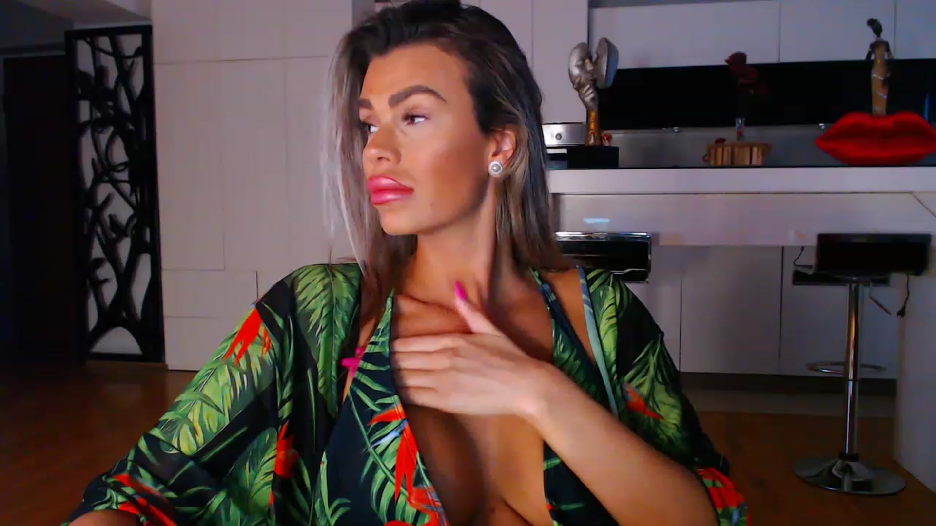 Gallery image thumbnail from D_y_y's myfreecams stream on, 05/29/2023, 03:30 image 4 of 20