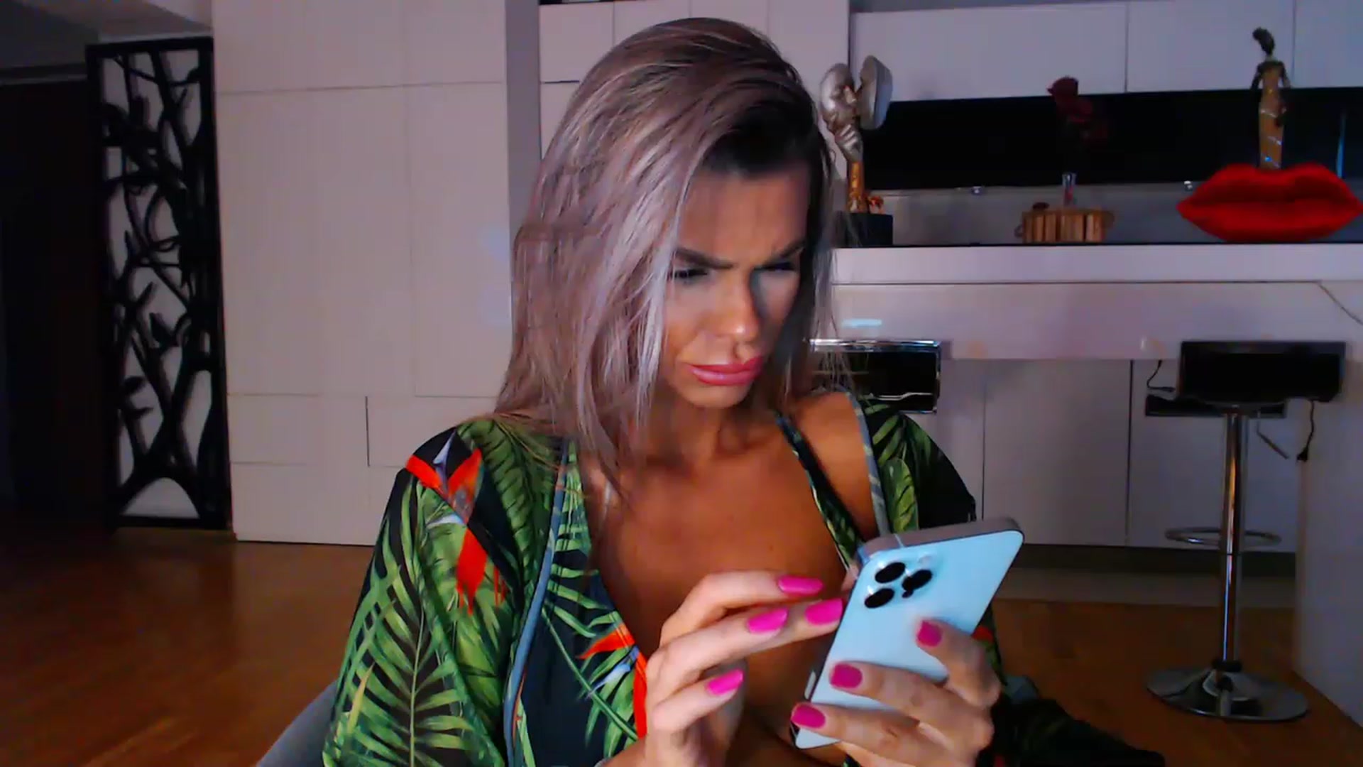 Gallery image thumbnail from D_y_y's myfreecams stream on, 05/29/2023, 03:30 image 19 of 20