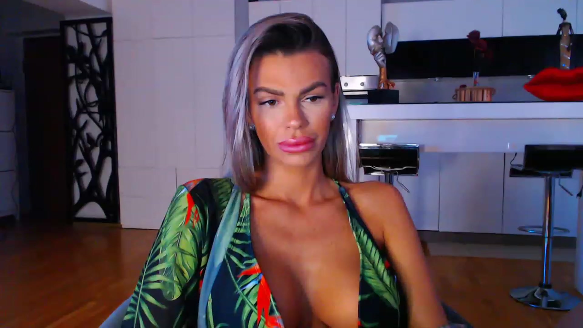 Gallery image thumbnail from D_y_y's myfreecams stream on, 05/29/2023, 04:00 image 16 of 20