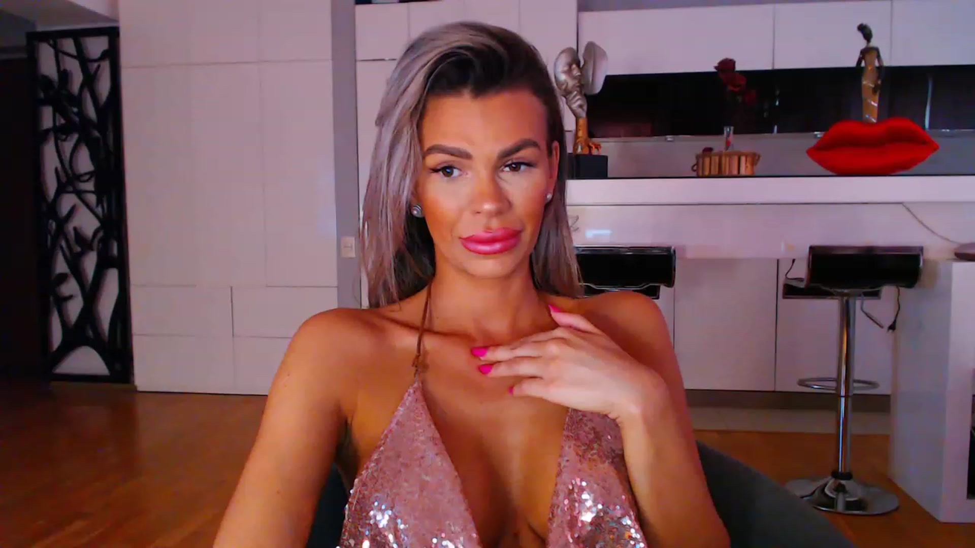 Gallery image thumbnail from D_y_y's myfreecams stream on, 05/31/2023, 04:00 image 11 of 20