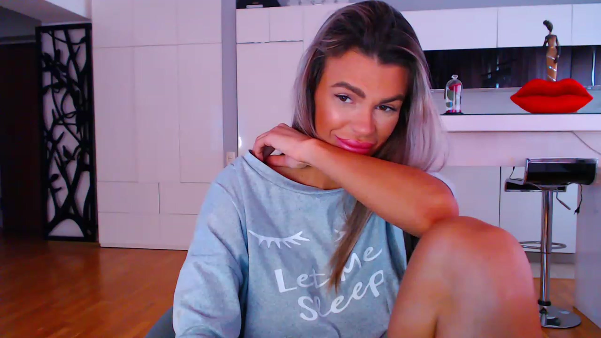 Gallery image thumbnail from D_y_y's myfreecams stream on, 06/08/2023, 04:20 image 18 of 20