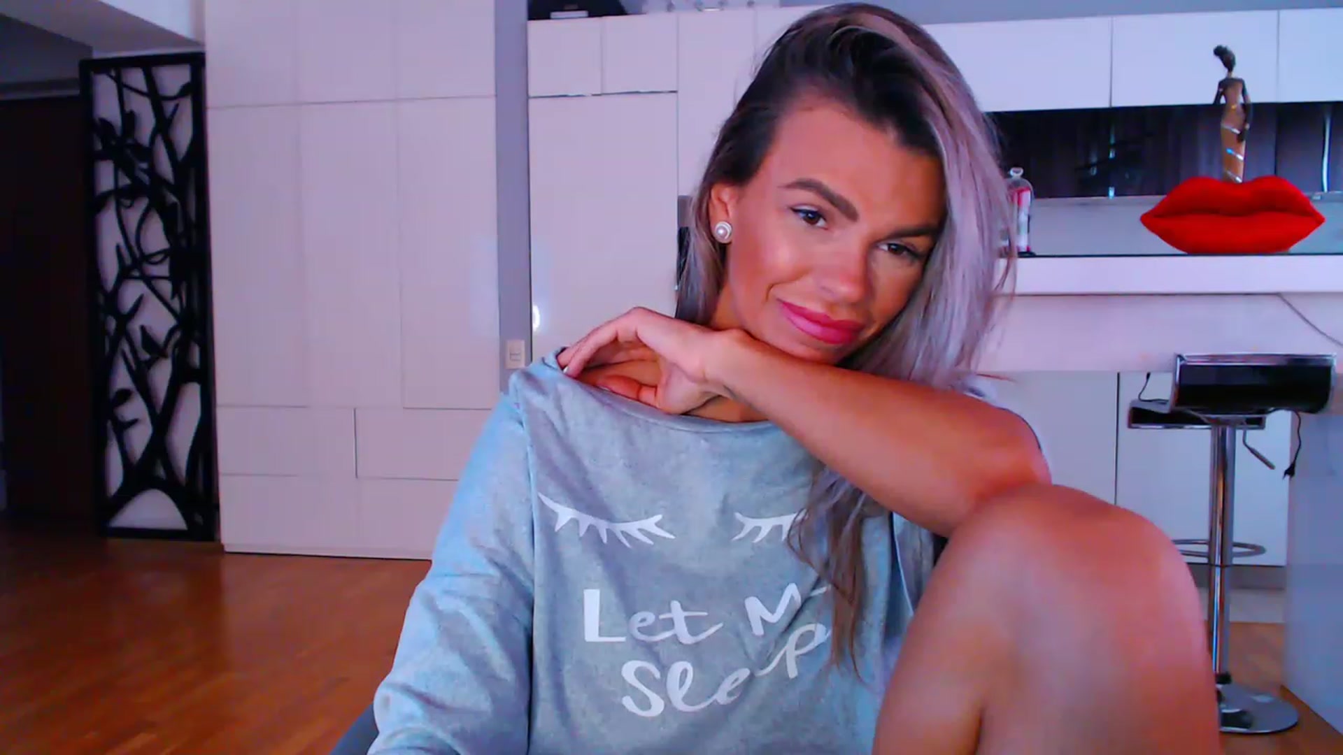 Gallery image thumbnail from D_y_y's myfreecams stream on, 06/08/2023, 04:20 image 19 of 20