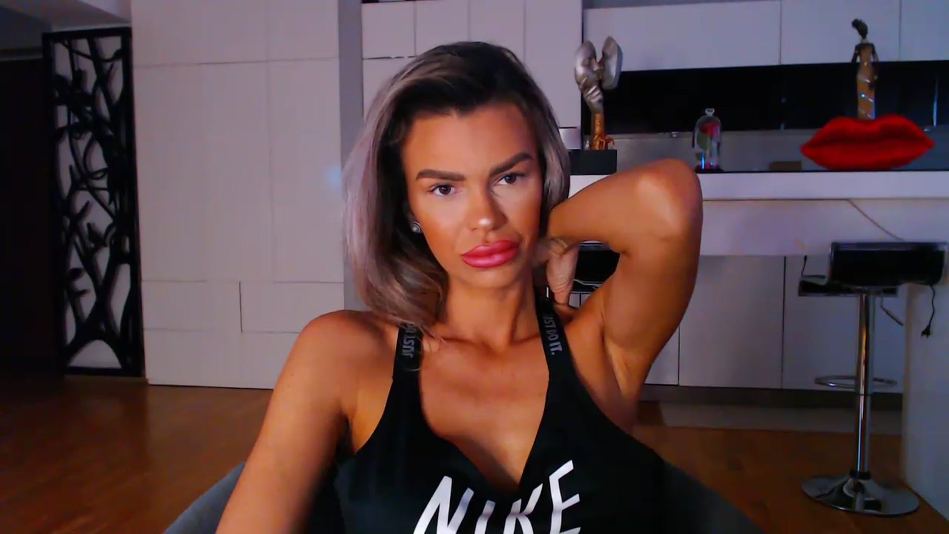 Gallery image thumbnail from D_y_y's myfreecams stream on, 06/15/2023, 04:11 image 5 of 20