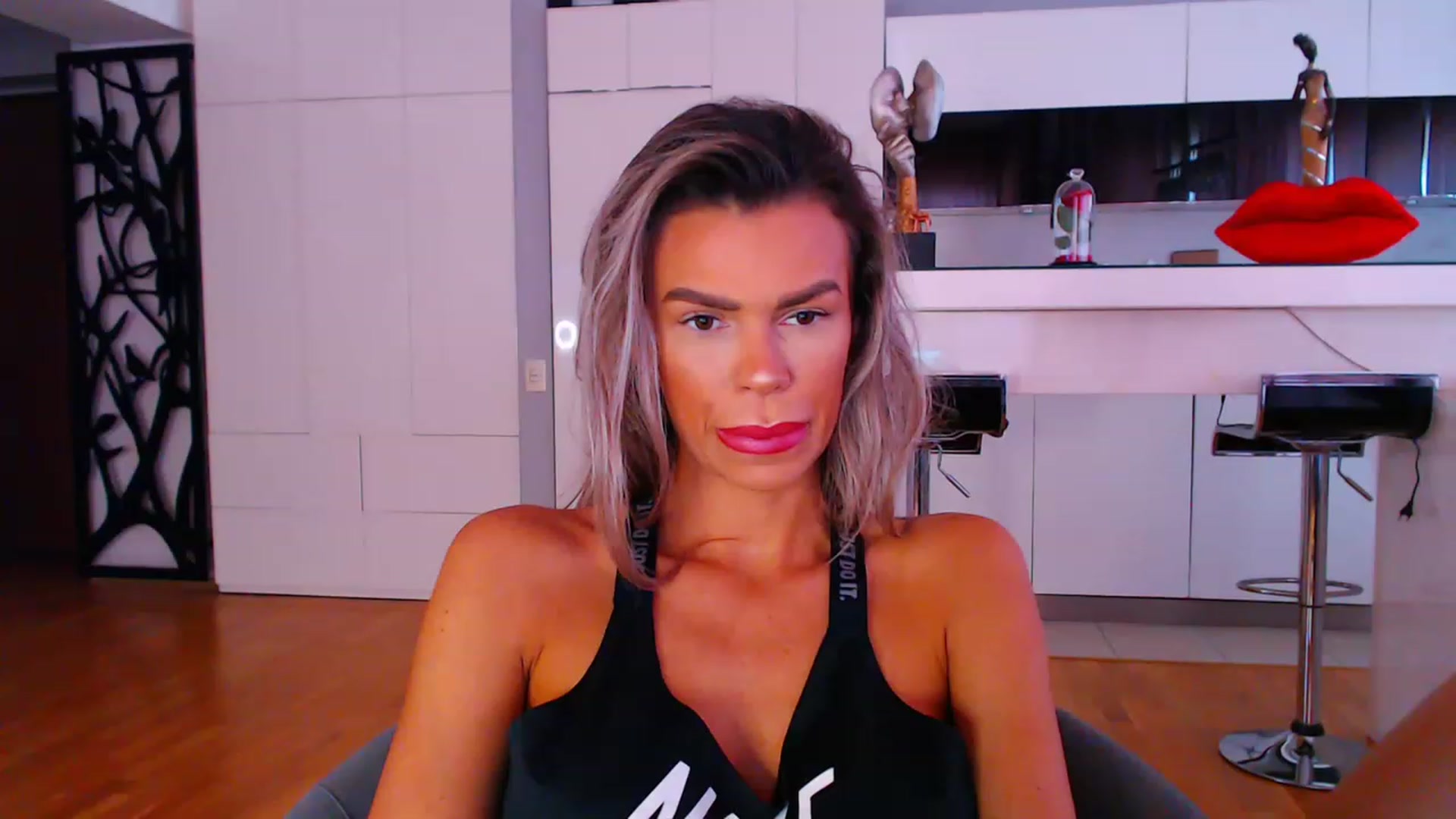 Gallery image thumbnail from D_y_y's myfreecams stream on, 06/15/2023, 04:11 image 18 of 20