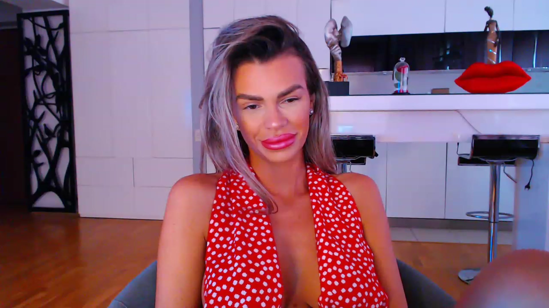 Gallery image thumbnail from D_y_y's myfreecams stream on, 06/16/2023, 04:22 image 18 of 20