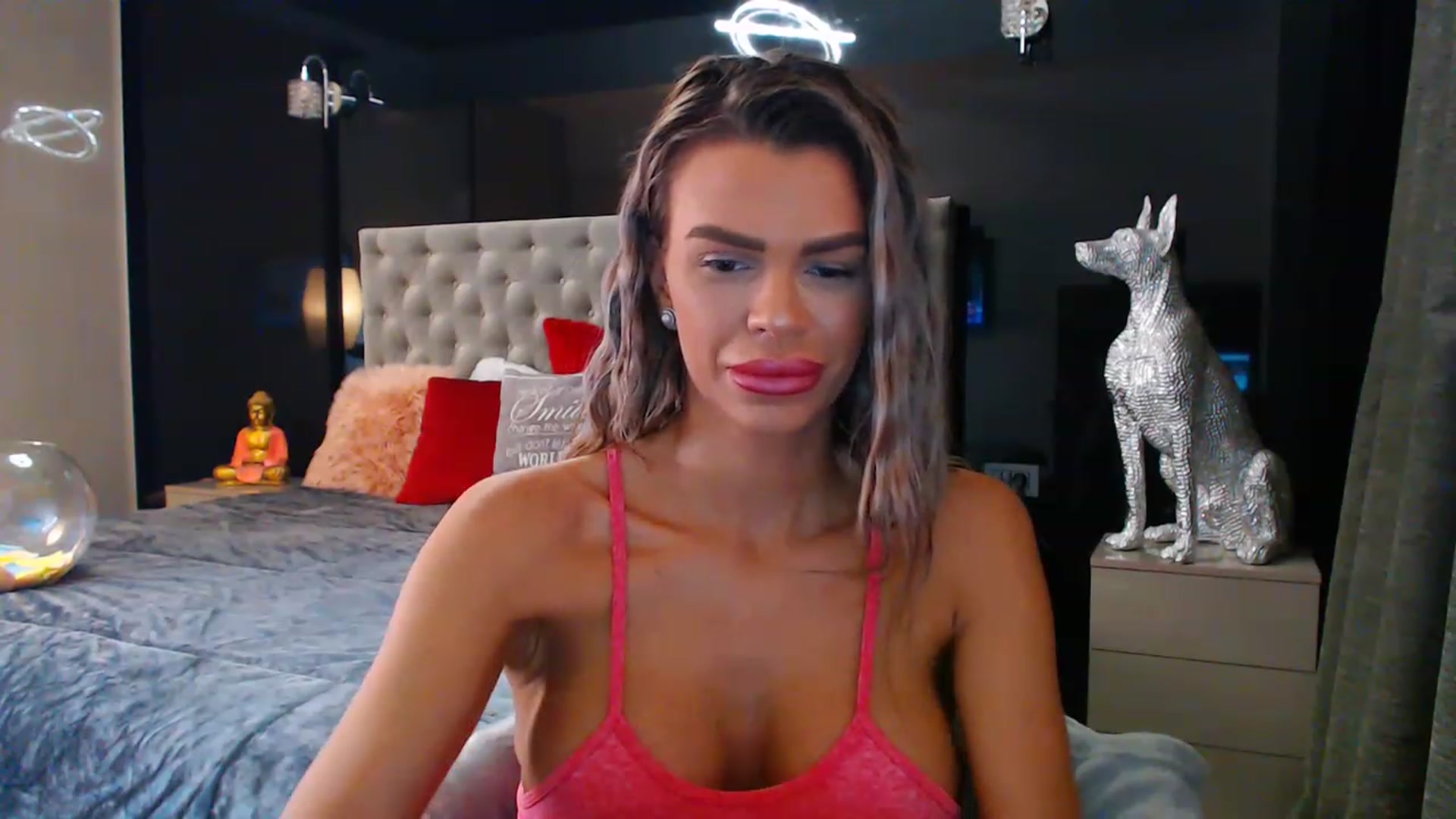 Gallery image thumbnail from D_y_y's myfreecams stream on, 06/20/2023, 04:49 image 3 of 20